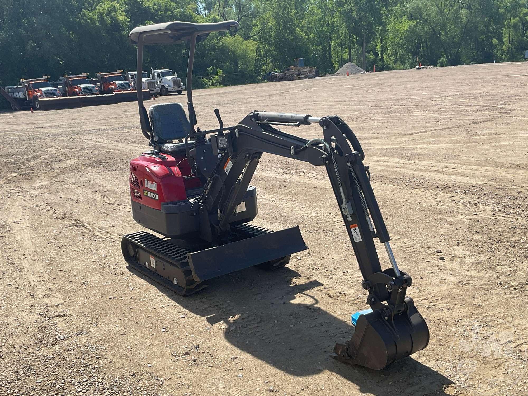 2022 NORTRAC XN16 MINI EXCAVATOR SN: 2204165969