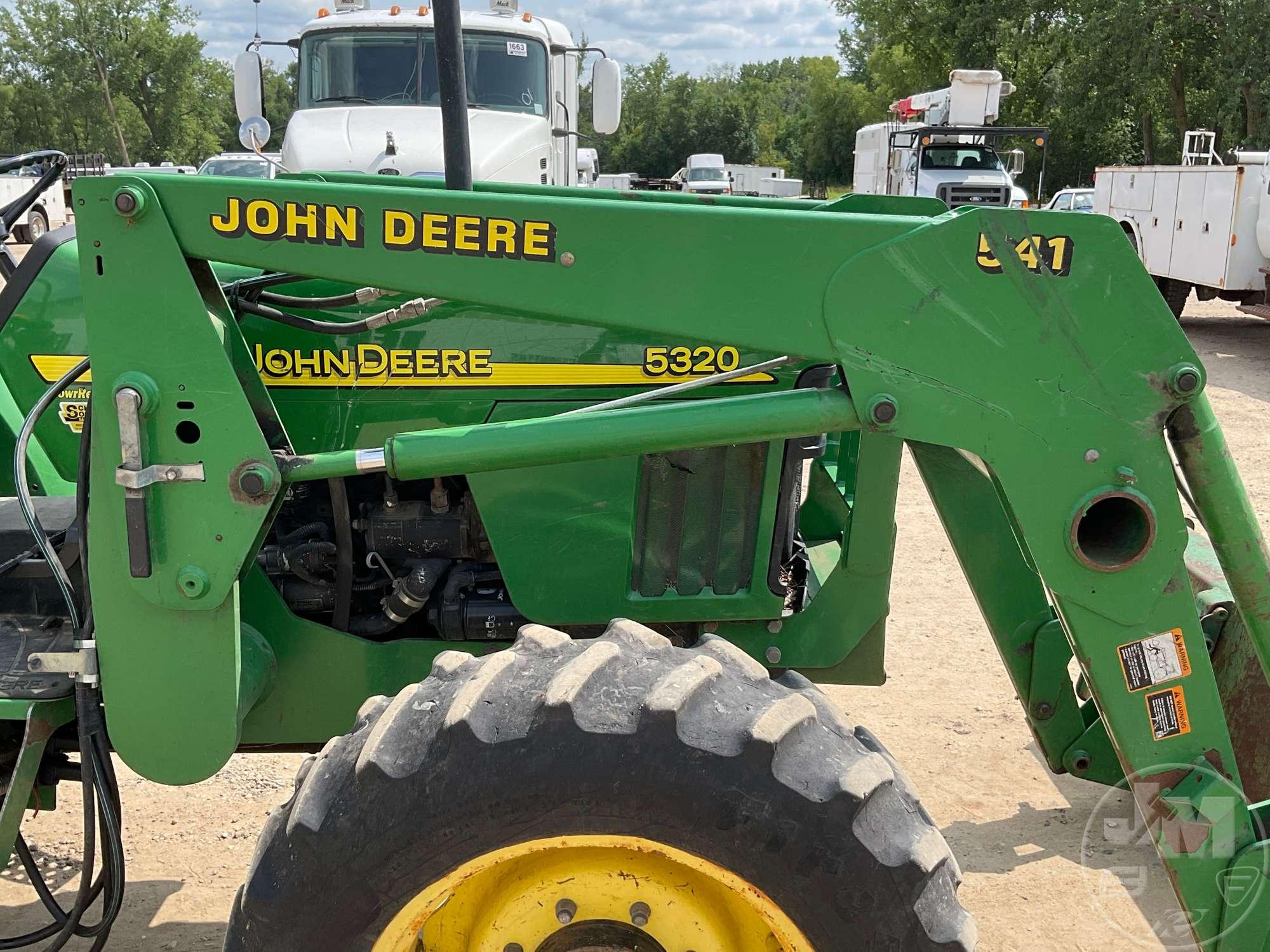 2003 JOHN DEERE 5320 TRACTOR W/LOADER SN: LV5320P336234