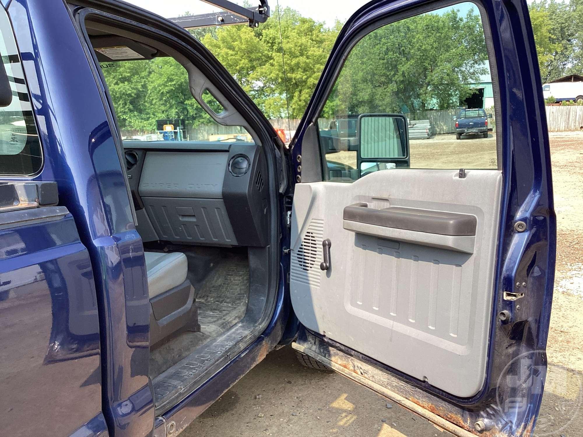 2012 FORD F-250 XL SUPER DUTY REGULAR CAB PICKUP VIN: 1FTBF2A63CEB85142