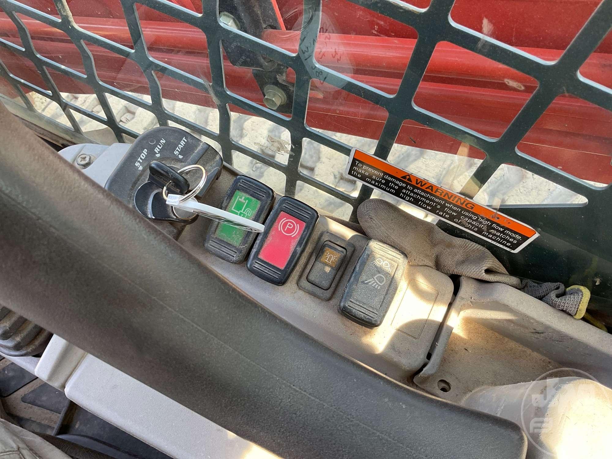 2017 KUBOTA MODEL SVL95-2 MULTI TERRAIN LOADER SN: 1010838