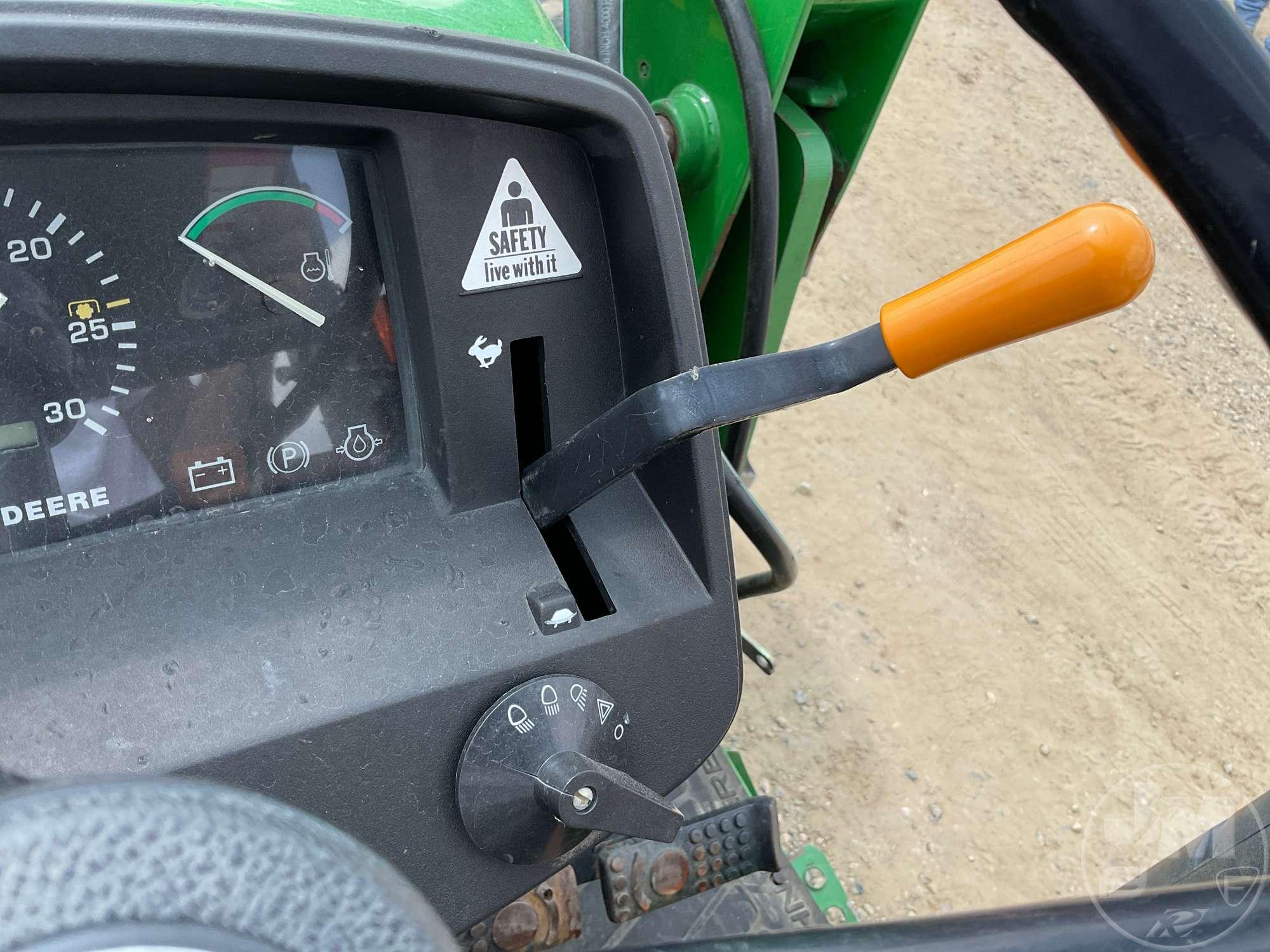 2003 JOHN DEERE 5320 TRACTOR W/LOADER SN: LV5320P336234