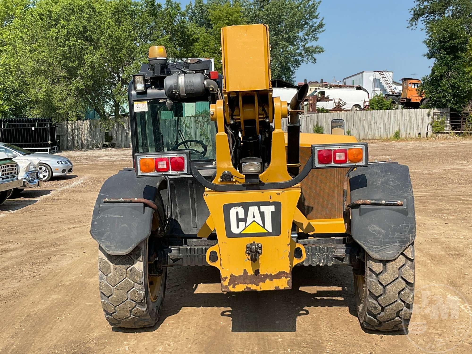 2013 CATERPILLAR TL642C TELESCOPIC FORKLIFT SN: THG00435