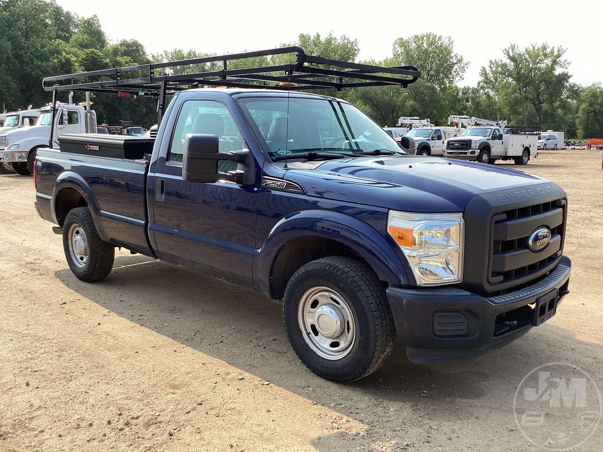 2012 FORD F-250 XL SUPER DUTY REGULAR CAB PICKUP VIN: 1FTBF2A63CEB85142