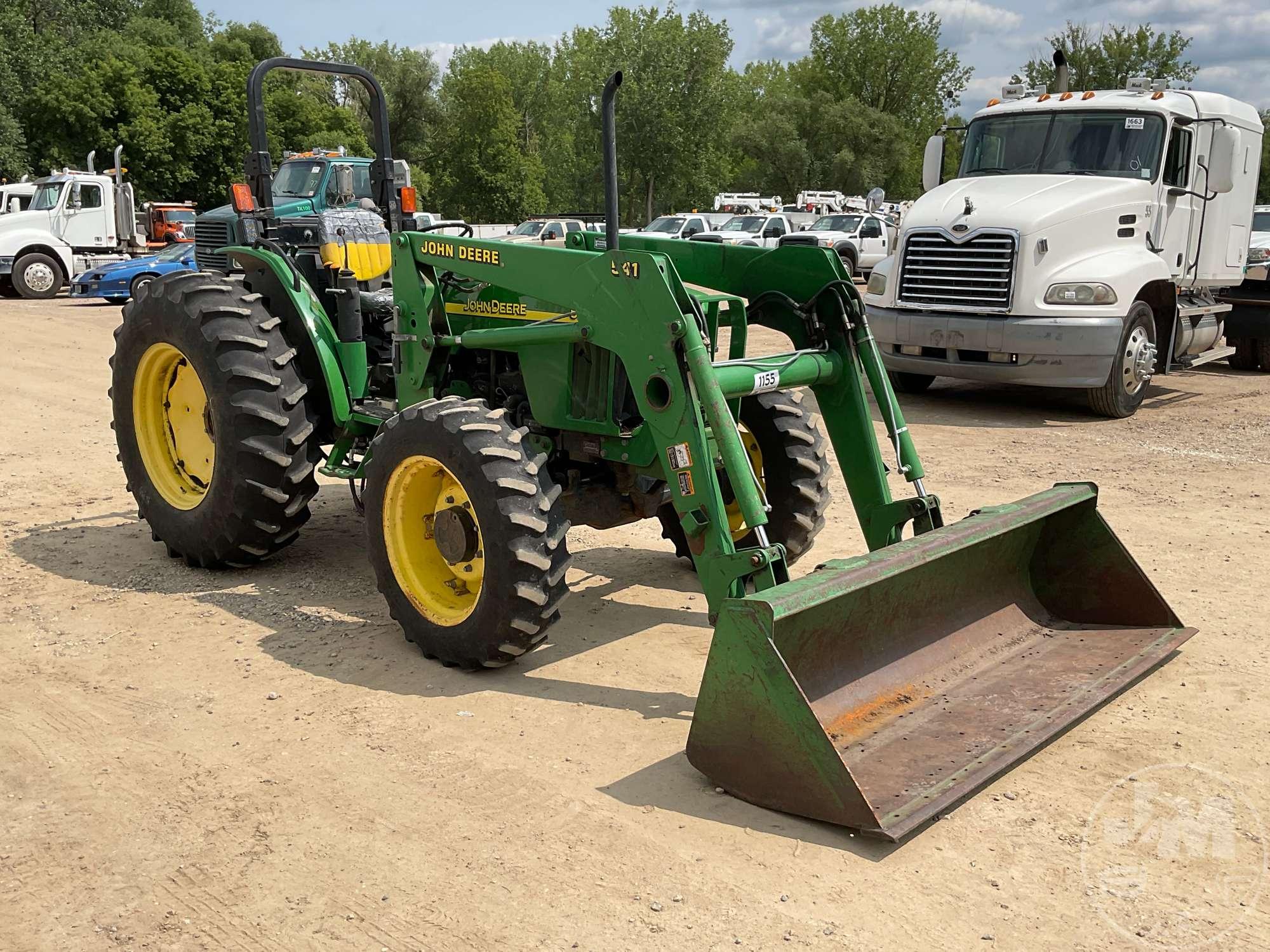 2003 JOHN DEERE 5320 TRACTOR W/LOADER SN: LV5320P336234