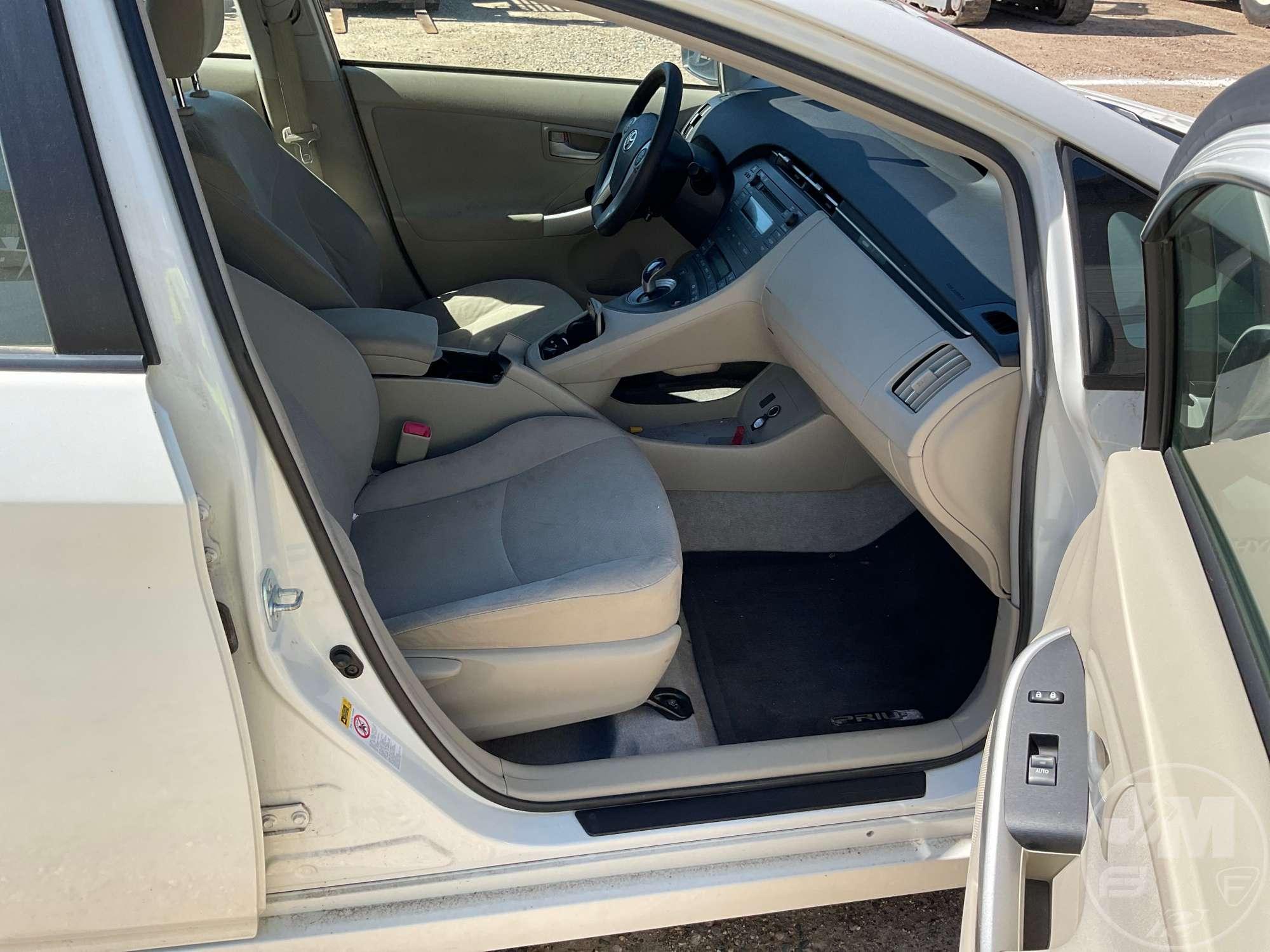 2010 TOYOTA PRIUS VIN: JTDKN3DU8A0122177 FWD