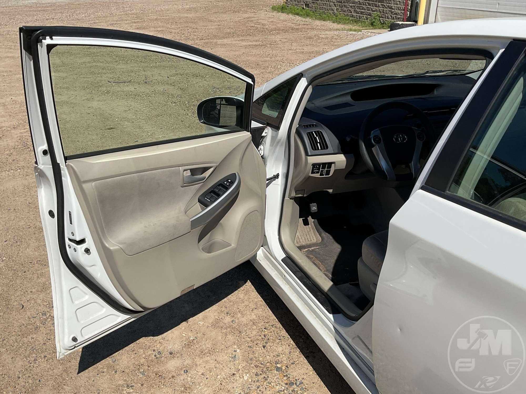 2010 TOYOTA PRIUS VIN: JTDKN3DU8A0122177 FWD