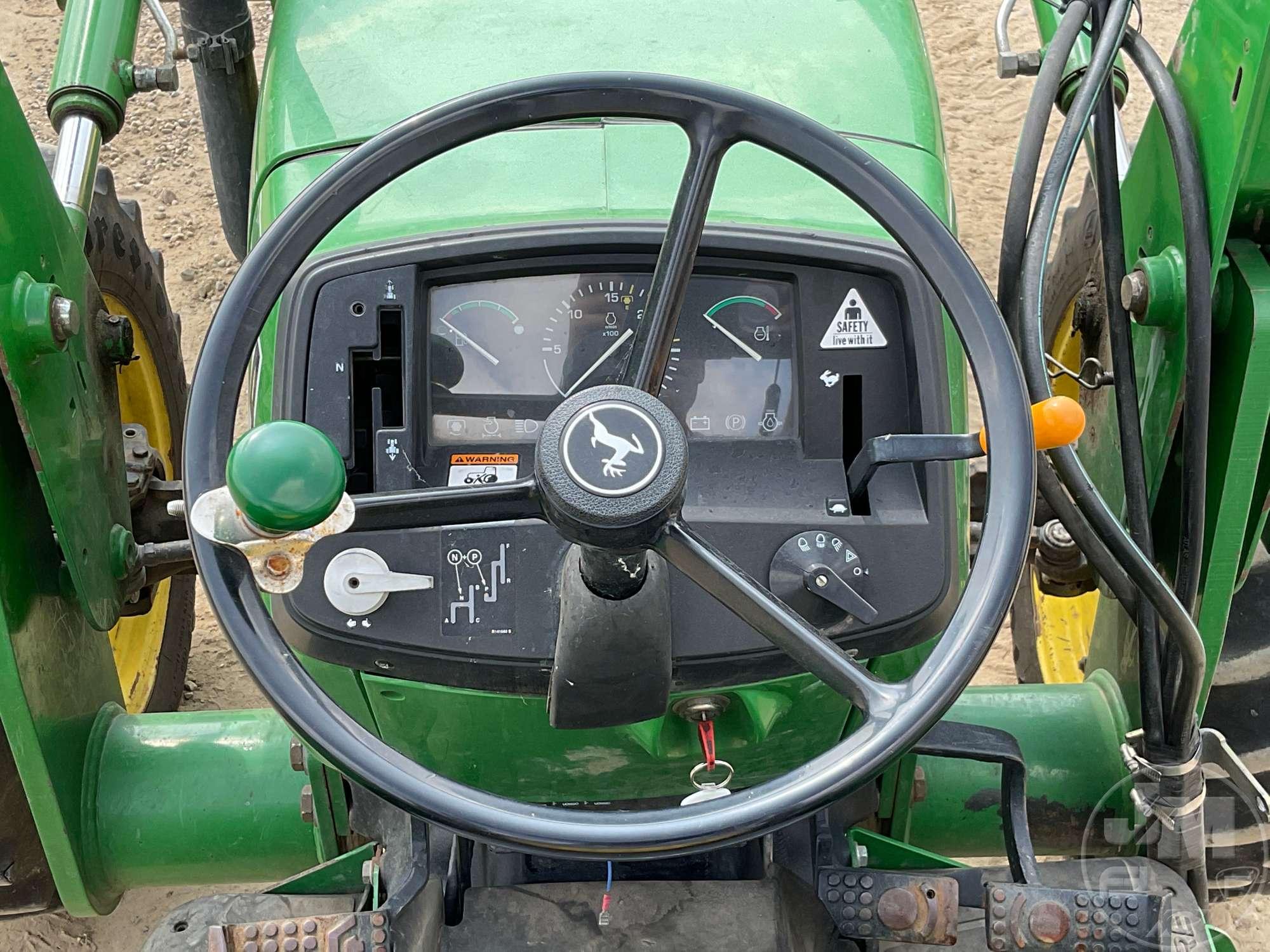 2003 JOHN DEERE 5320 TRACTOR W/LOADER SN: LV5320P336234