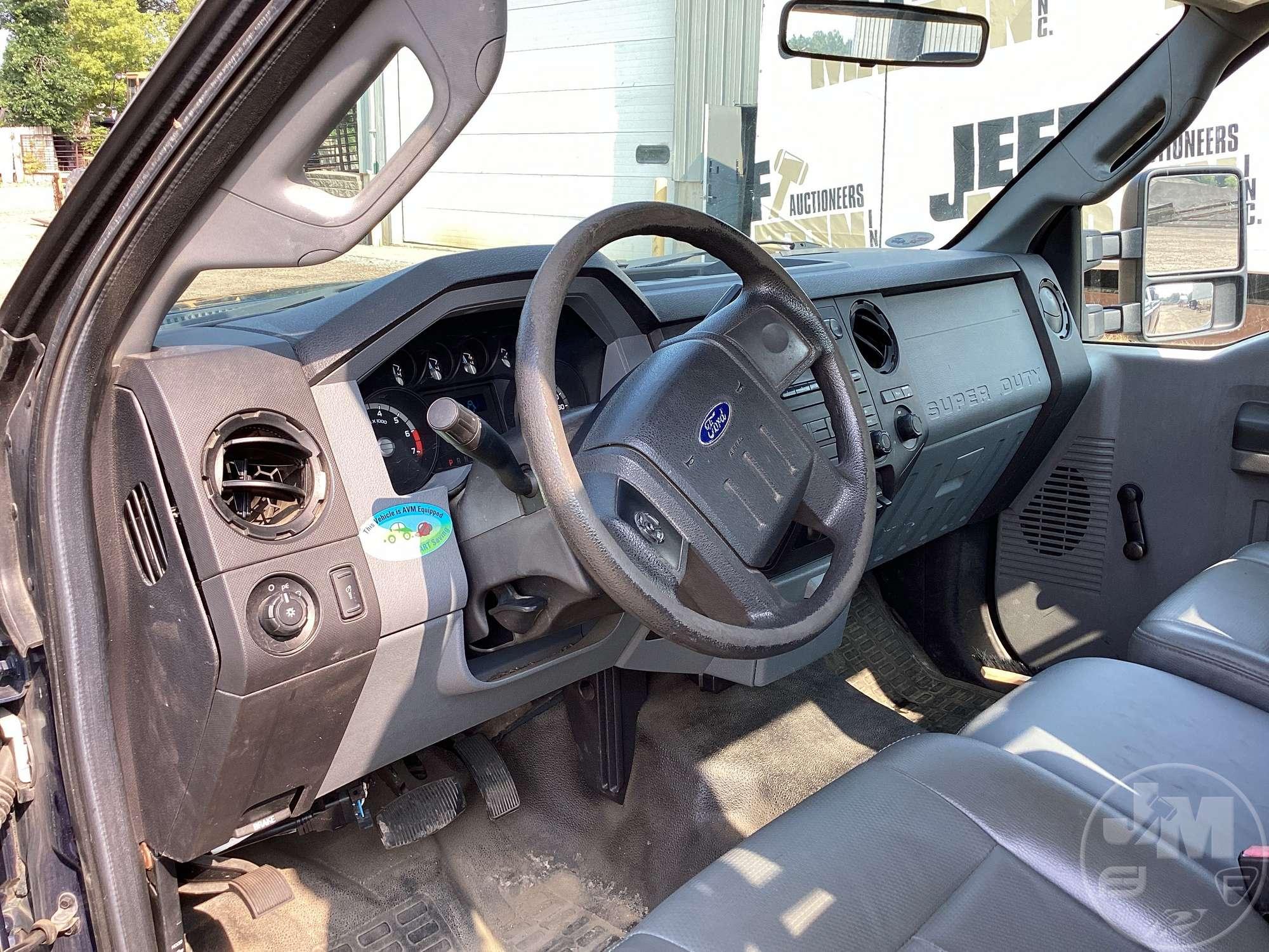 2012 FORD F-250 XL SUPER DUTY REGULAR CAB PICKUP VIN: 1FTBF2A63CEB85142