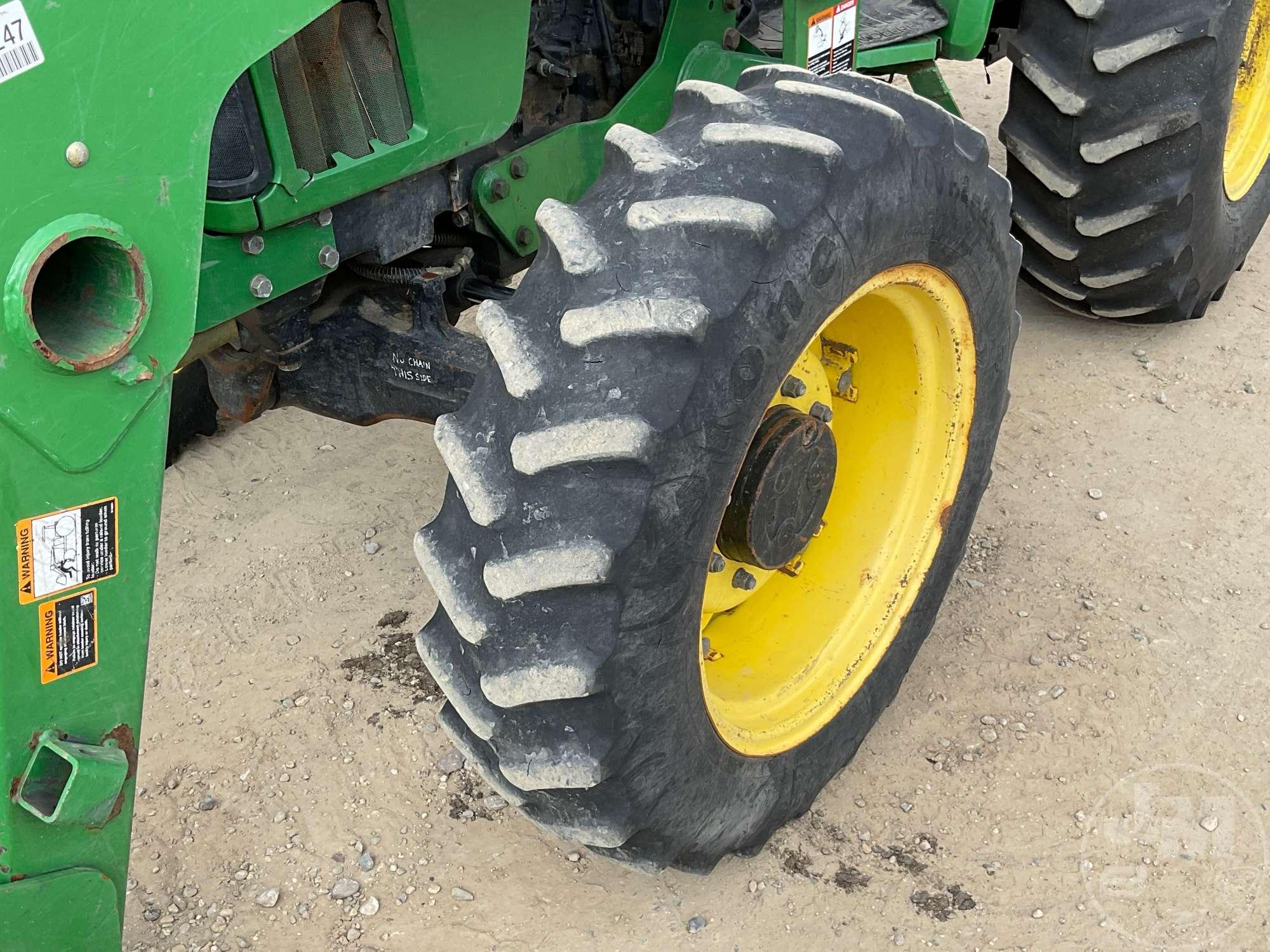 2003 JOHN DEERE 5320 TRACTOR W/LOADER SN: LV5320P336234