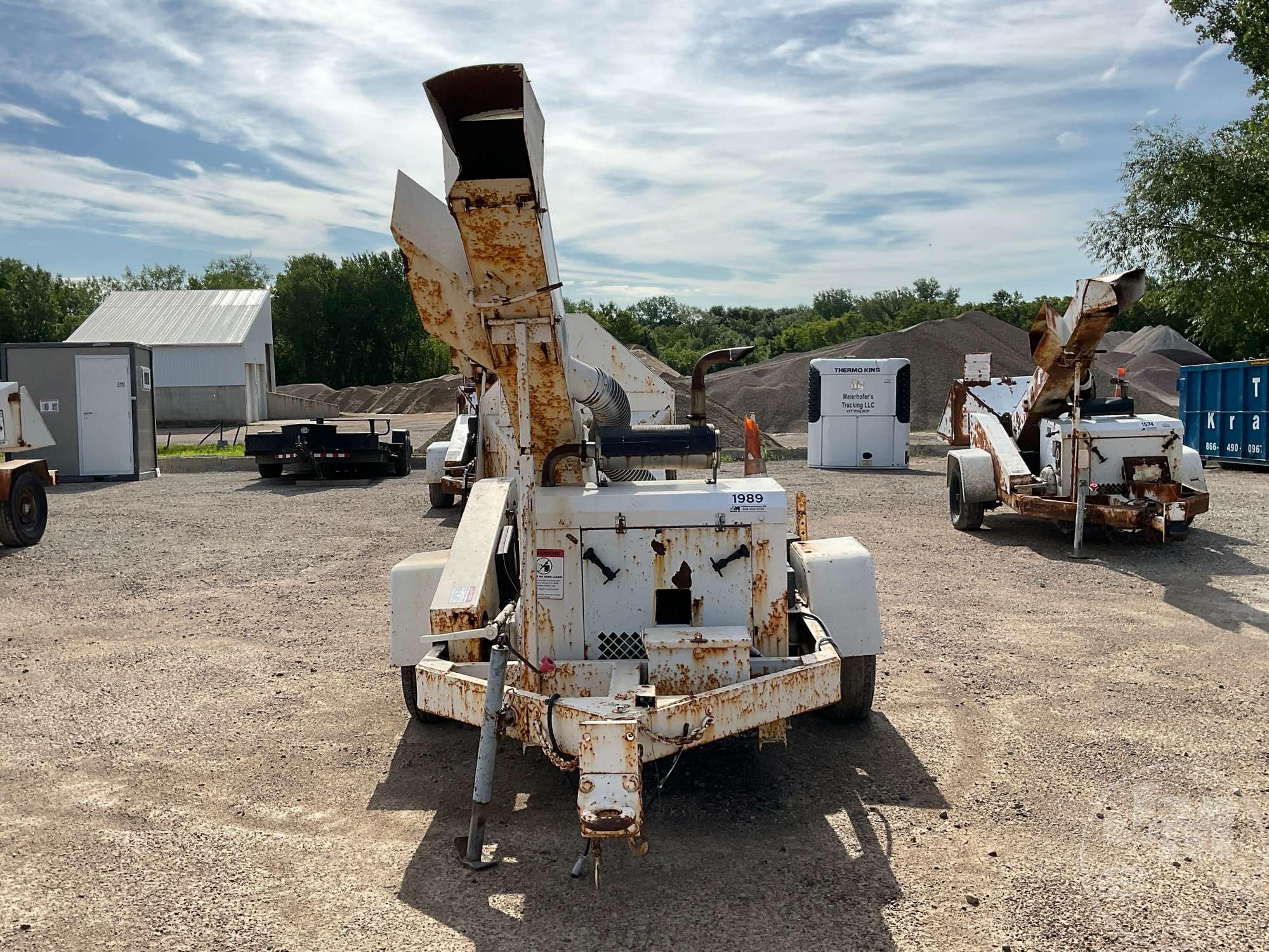 TOWABLE DRUM CHIPPER