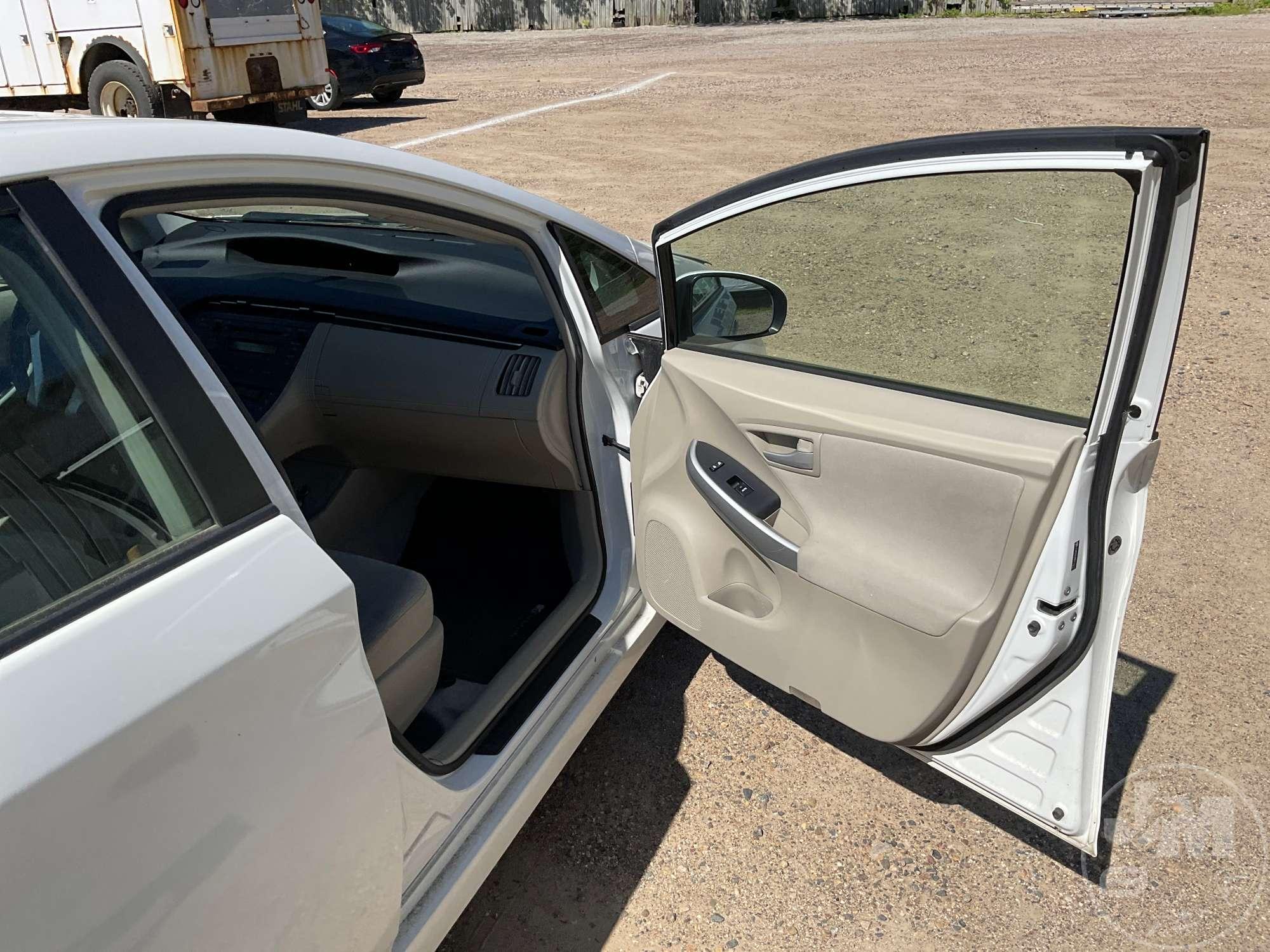 2010 TOYOTA PRIUS VIN: JTDKN3DU8A0122177 FWD