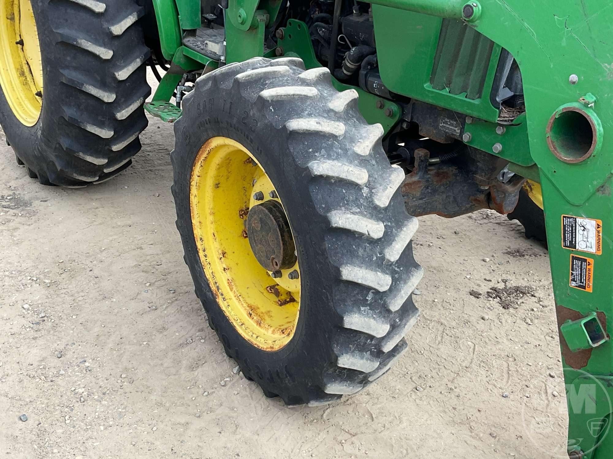2003 JOHN DEERE 5320 TRACTOR W/LOADER SN: LV5320P336234