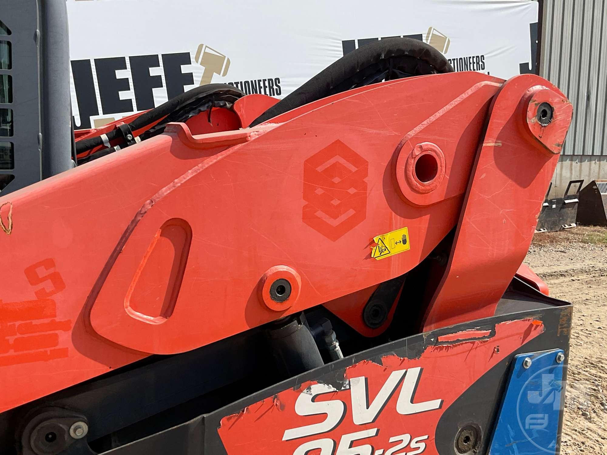 2017 KUBOTA MODEL SVL95-2 MULTI TERRAIN LOADER SN: 1010838