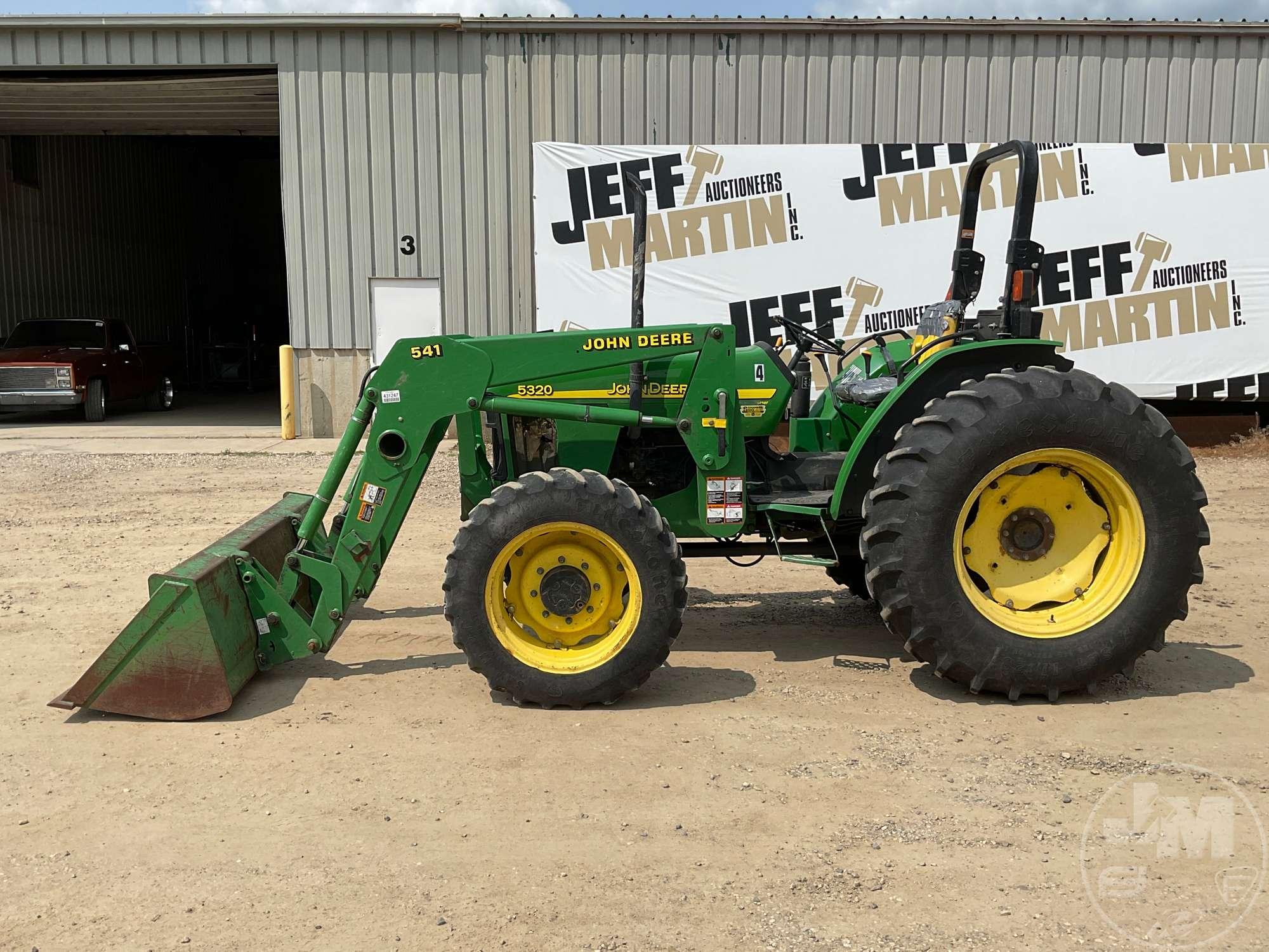 2003 JOHN DEERE 5320 TRACTOR W/LOADER SN: LV5320P336234
