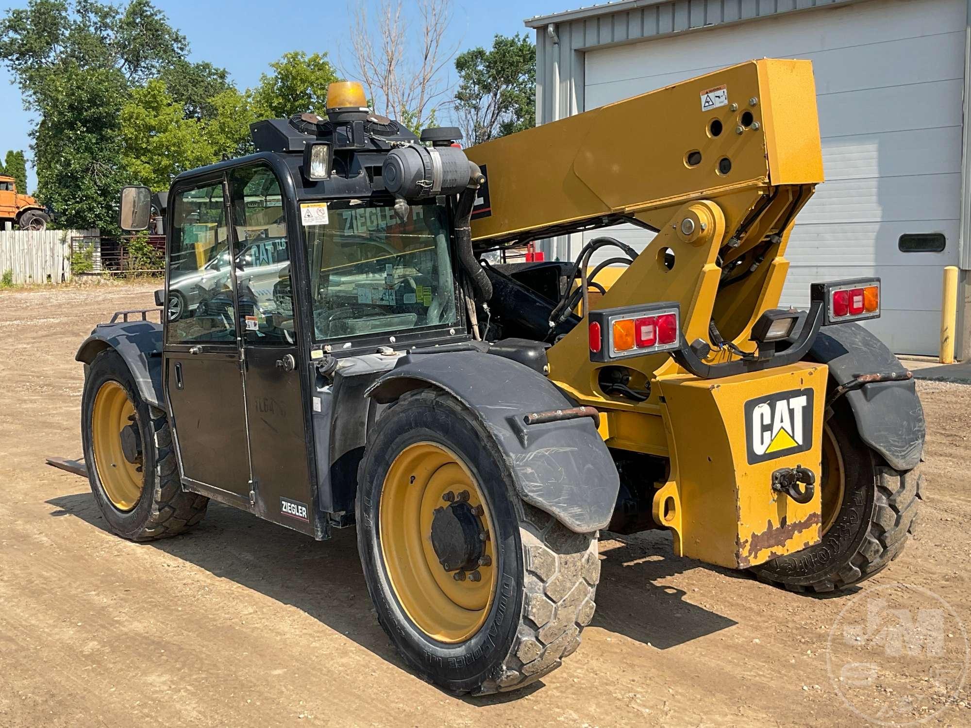 2013 CATERPILLAR TL642C TELESCOPIC FORKLIFT SN: THG00435