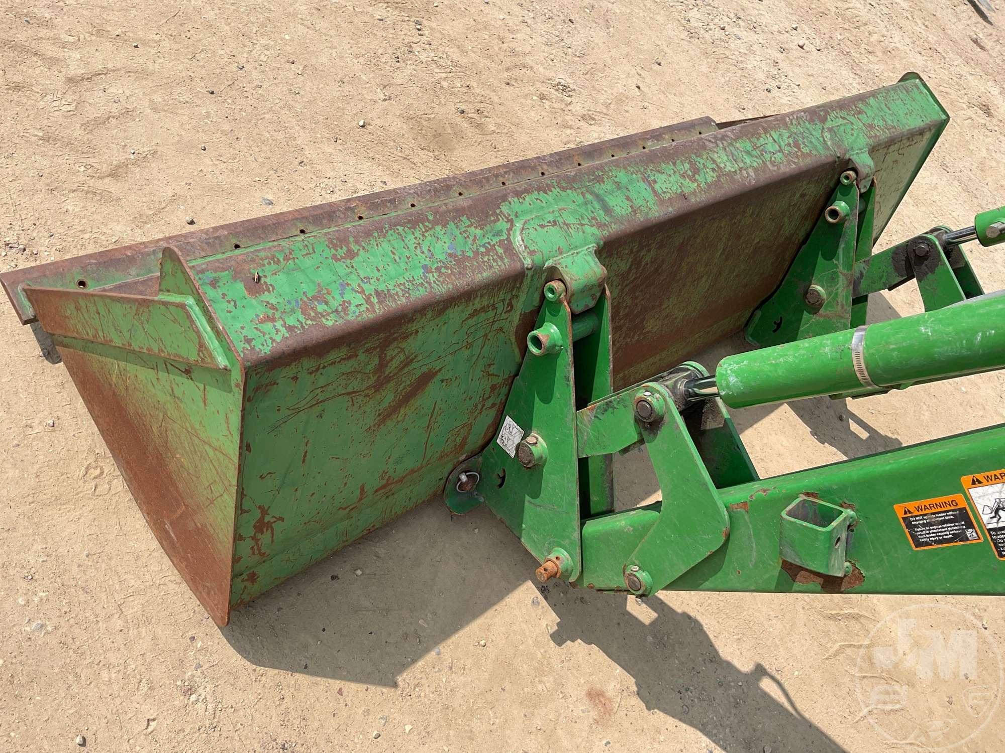 2003 JOHN DEERE 5320 TRACTOR W/LOADER SN: LV5320P336234