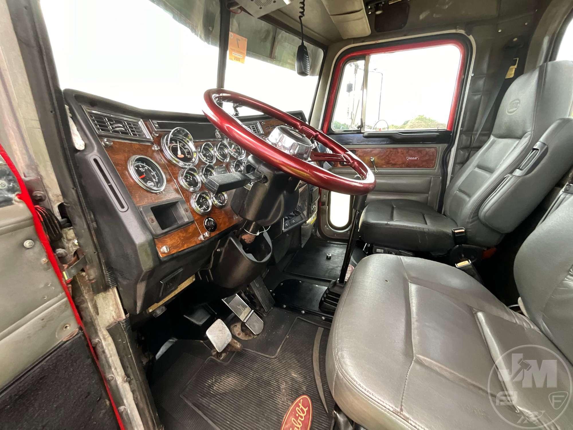 1999 PETERBILT 378 TANDEM AXLE DAY CAB TRUCK TRACTOR VIN: 1XPFDB9X7XN466899