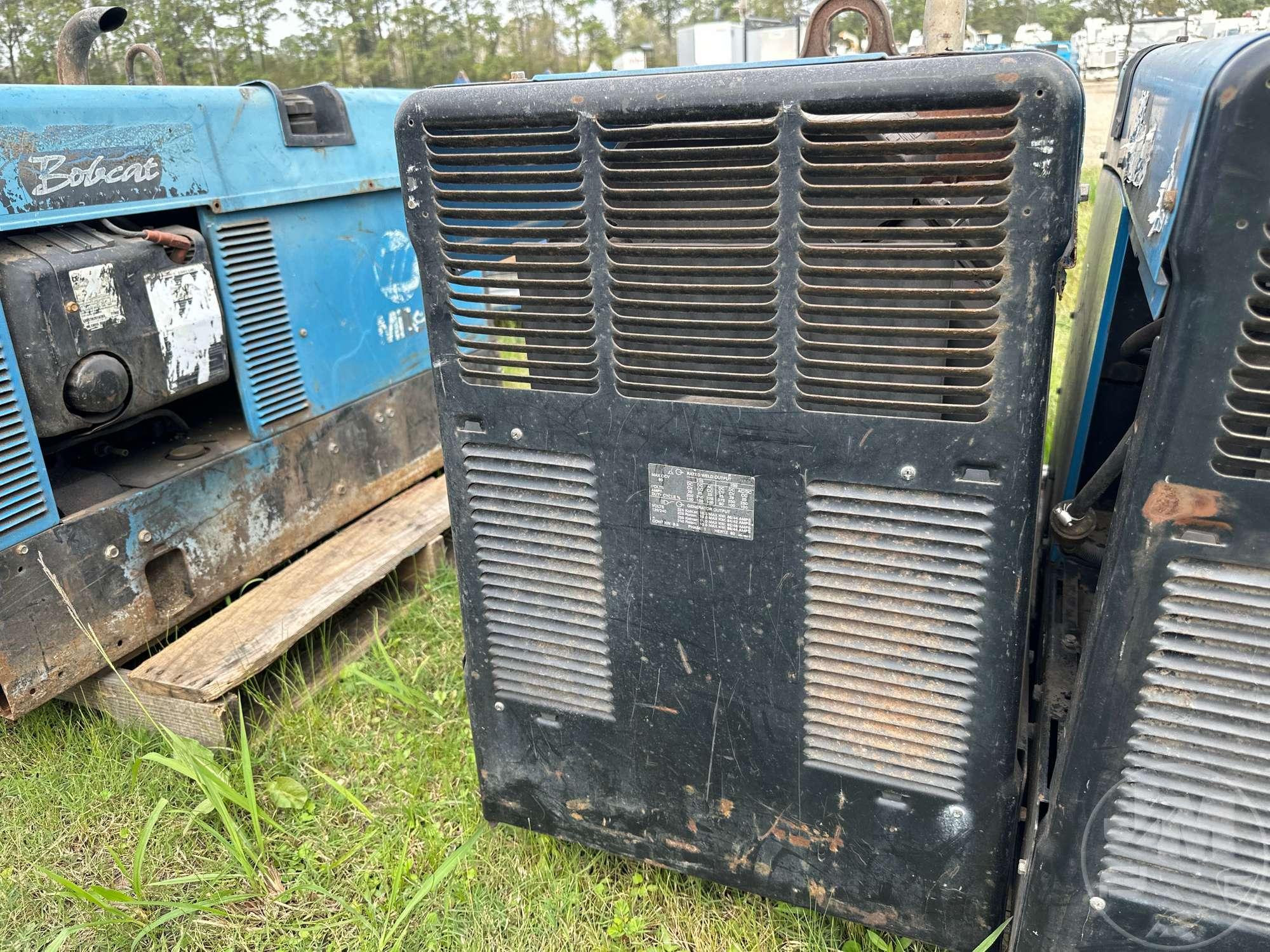 MILLER BOBCAT 225 STATIONARY WELDER