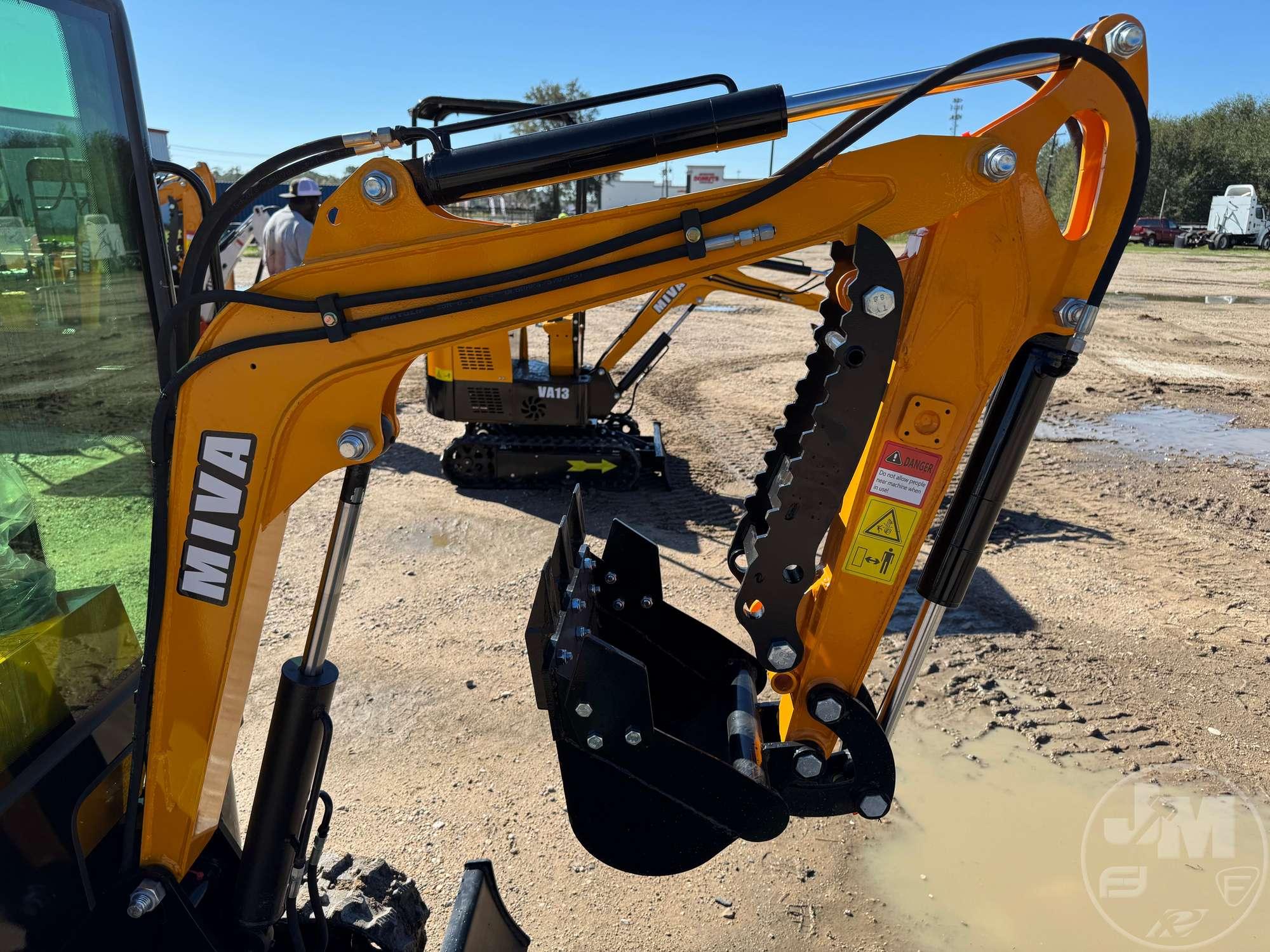UNUSED 2024 MIVA VA13C MINI EXCAVATOR SN: VA13C2409136