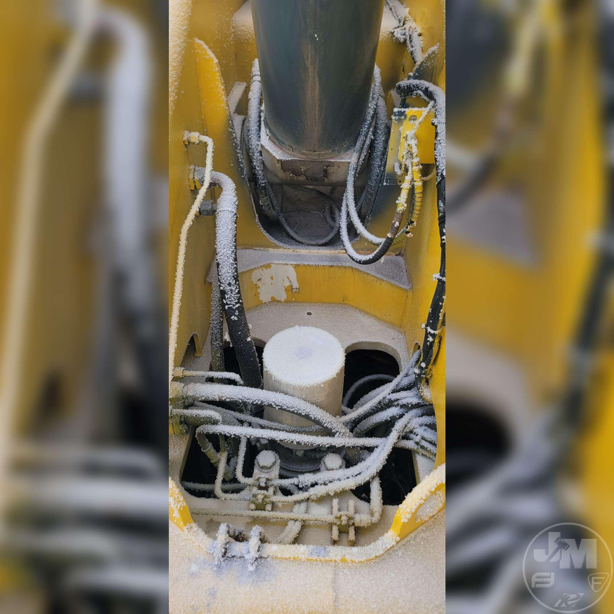 2006 GROVE RT535E 35 TON ROUGH TERRAIN CRANE SN: 226223