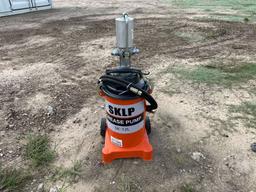 SKLP SK-12L GREASE PUMP