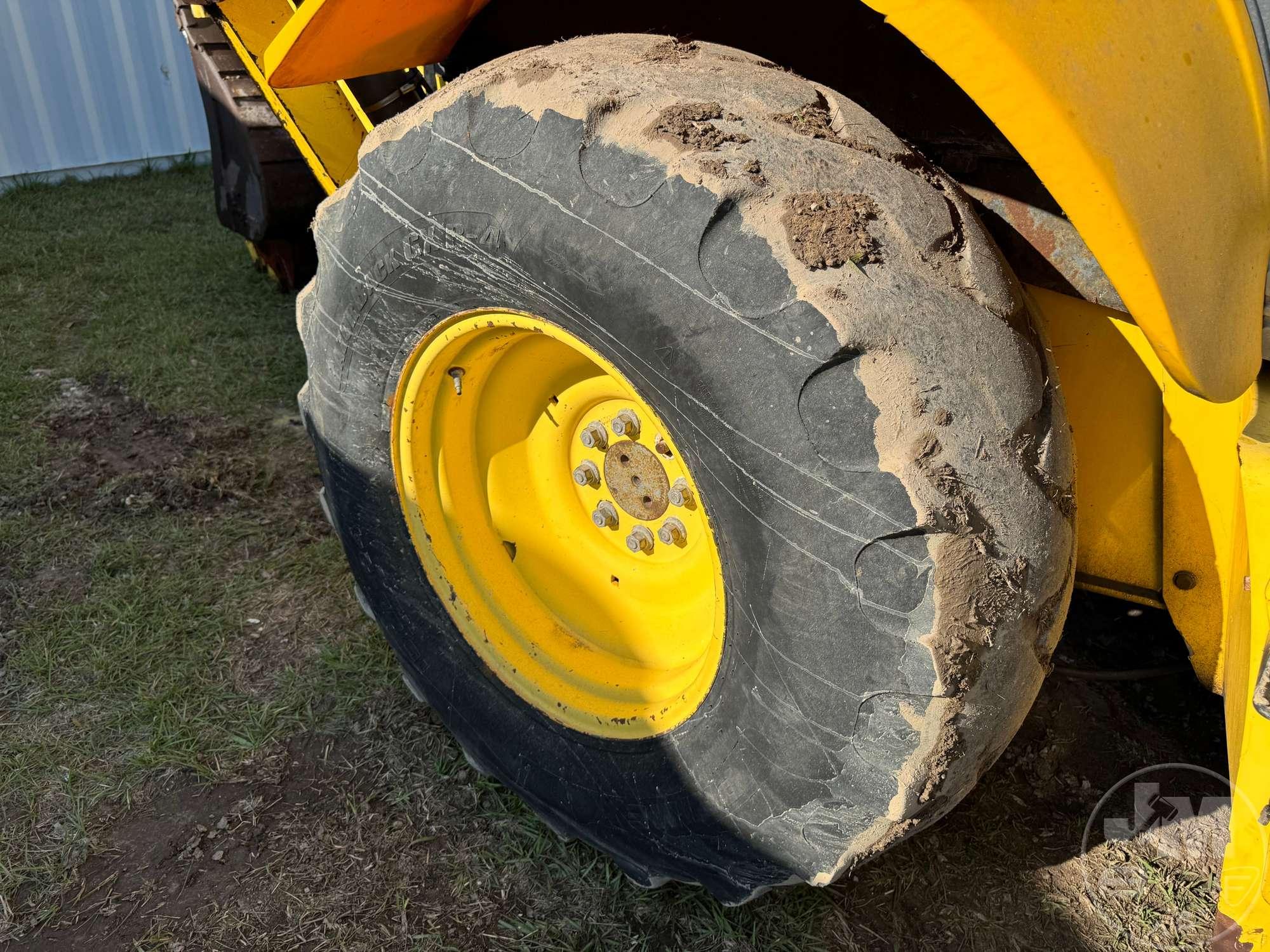 NEW HOLLAND B95-699800081 LOADER BACKHOE SN: 031060551