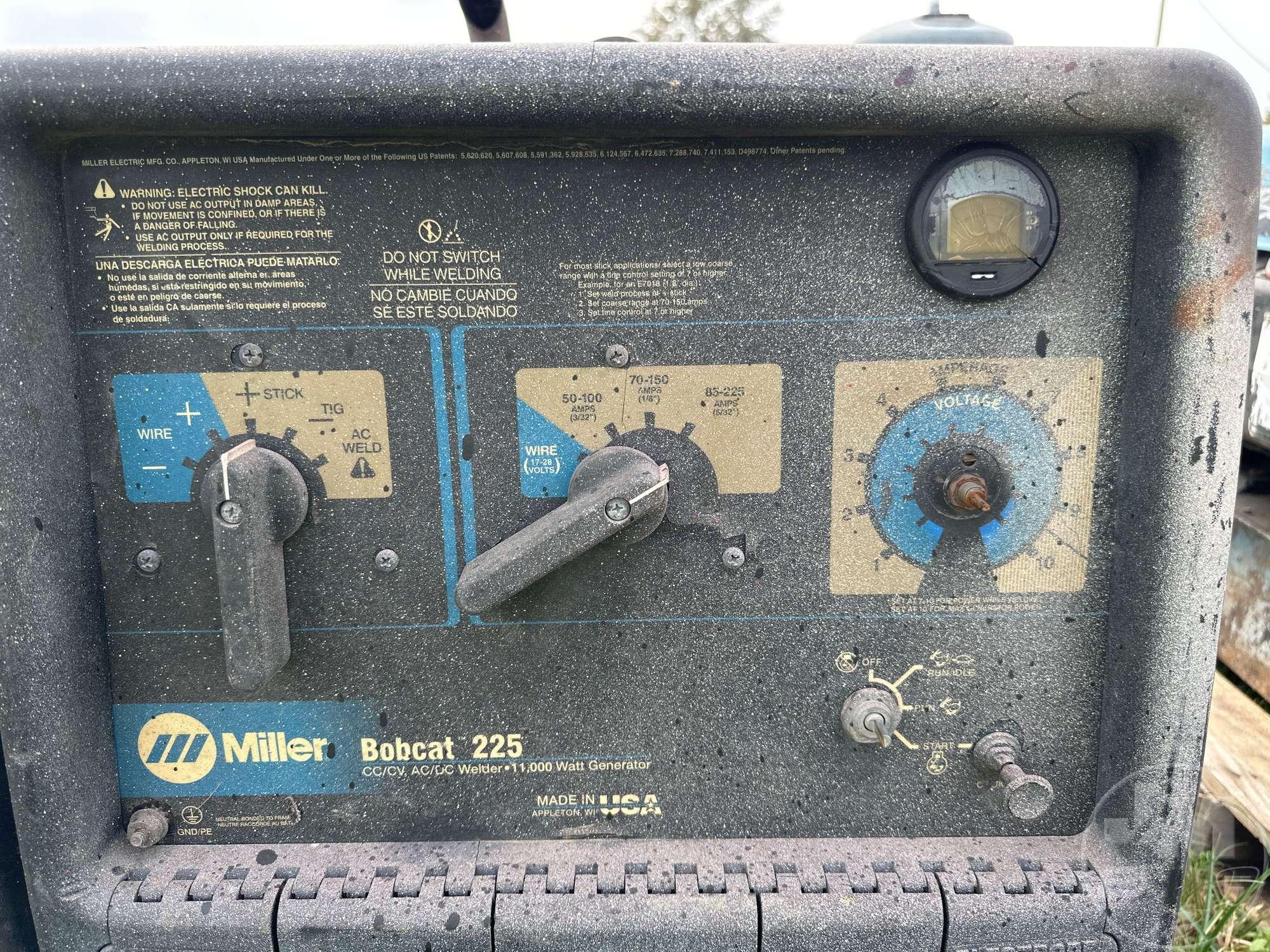 MILLER BOBCAT 225 STATIONARY WELDER