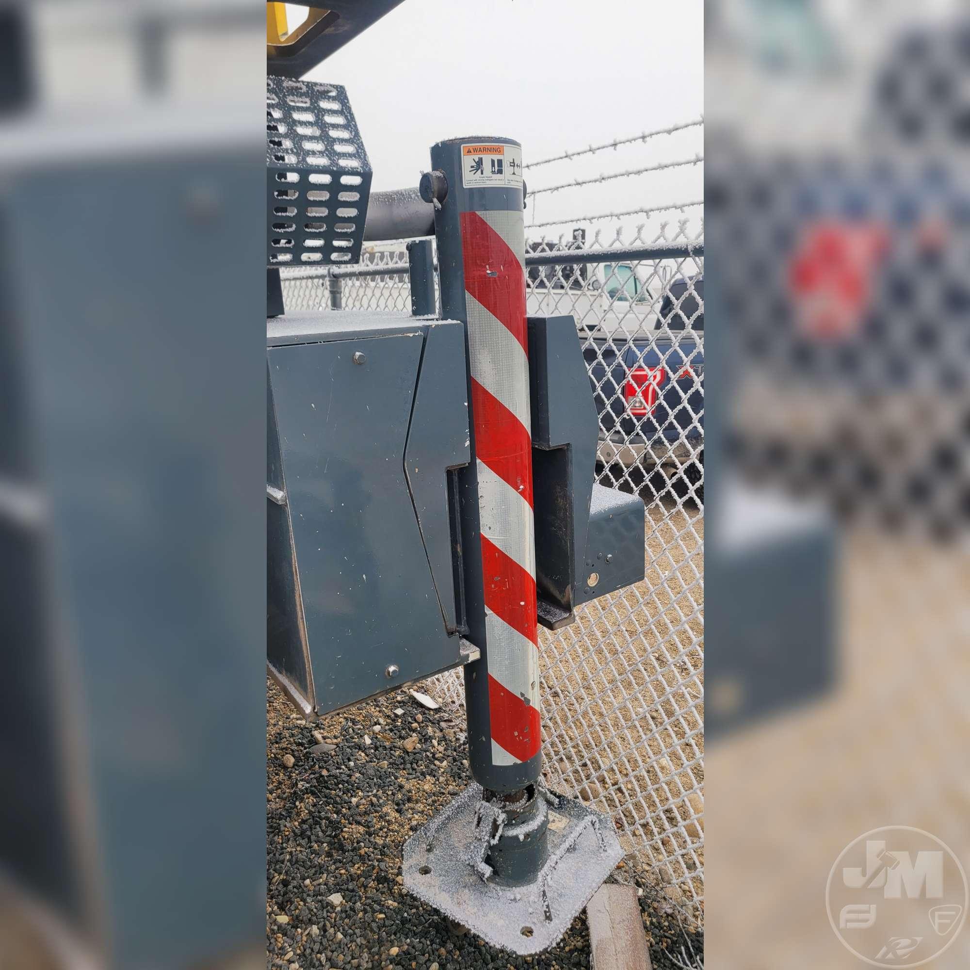 2006 GROVE RT535E 35 TON ROUGH TERRAIN CRANE SN: 226223
