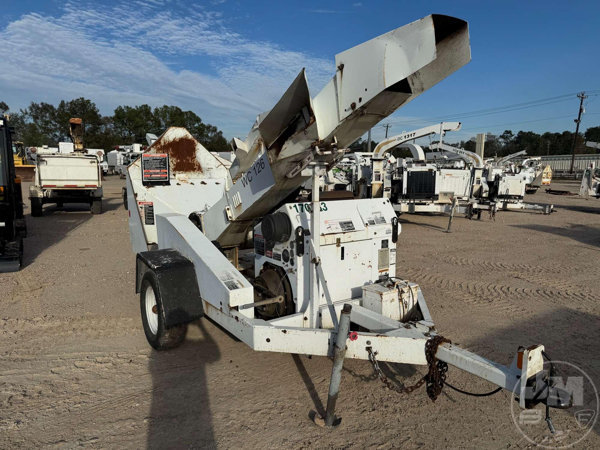 2009 ALTEC WC126 PORTABLE SN: 5WDS110169S200226 CHIPPER