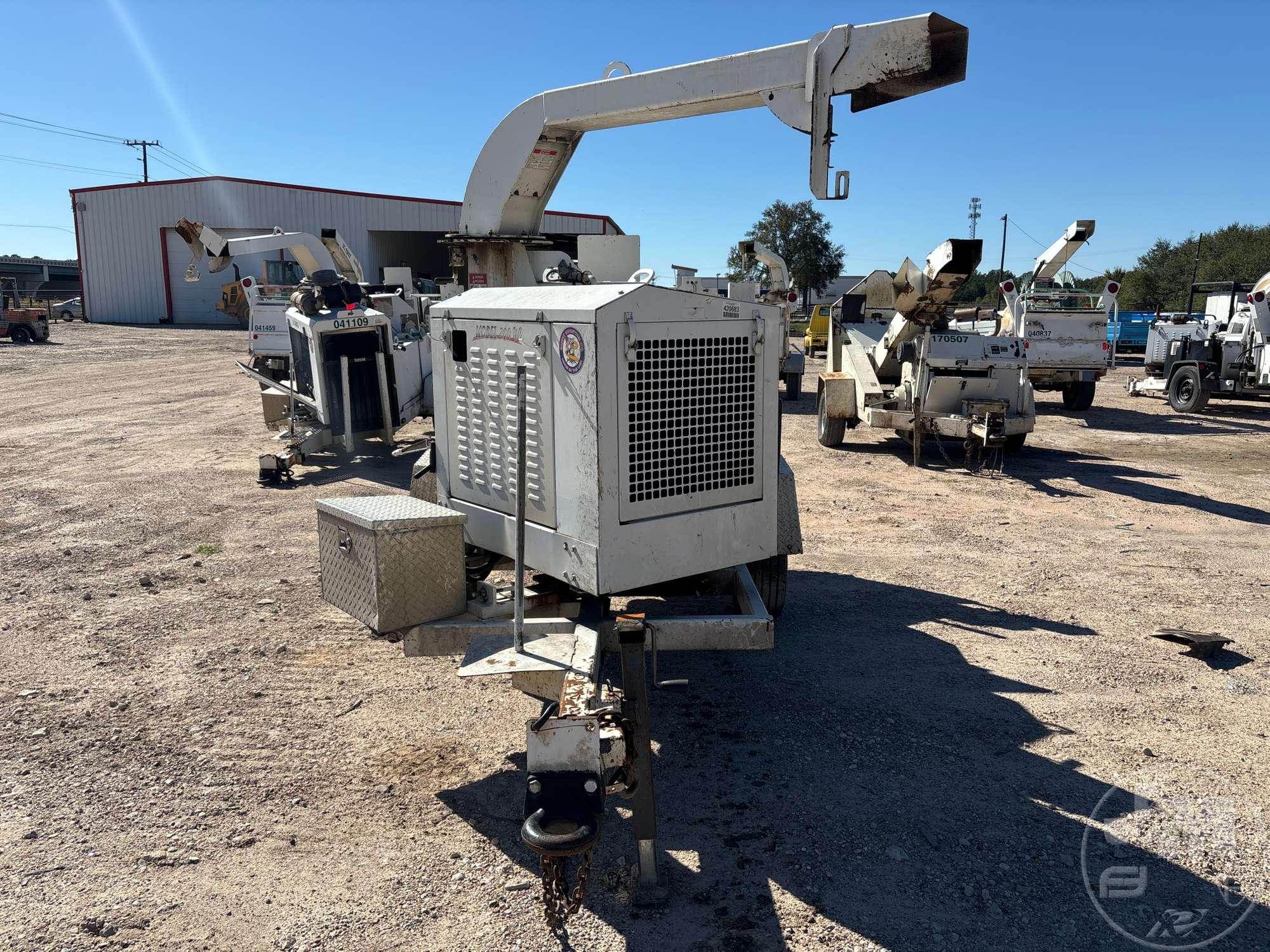 2005 BANDIT 200UC PORTABLE SN: 4FMUS1616FR025688 CHIPPER