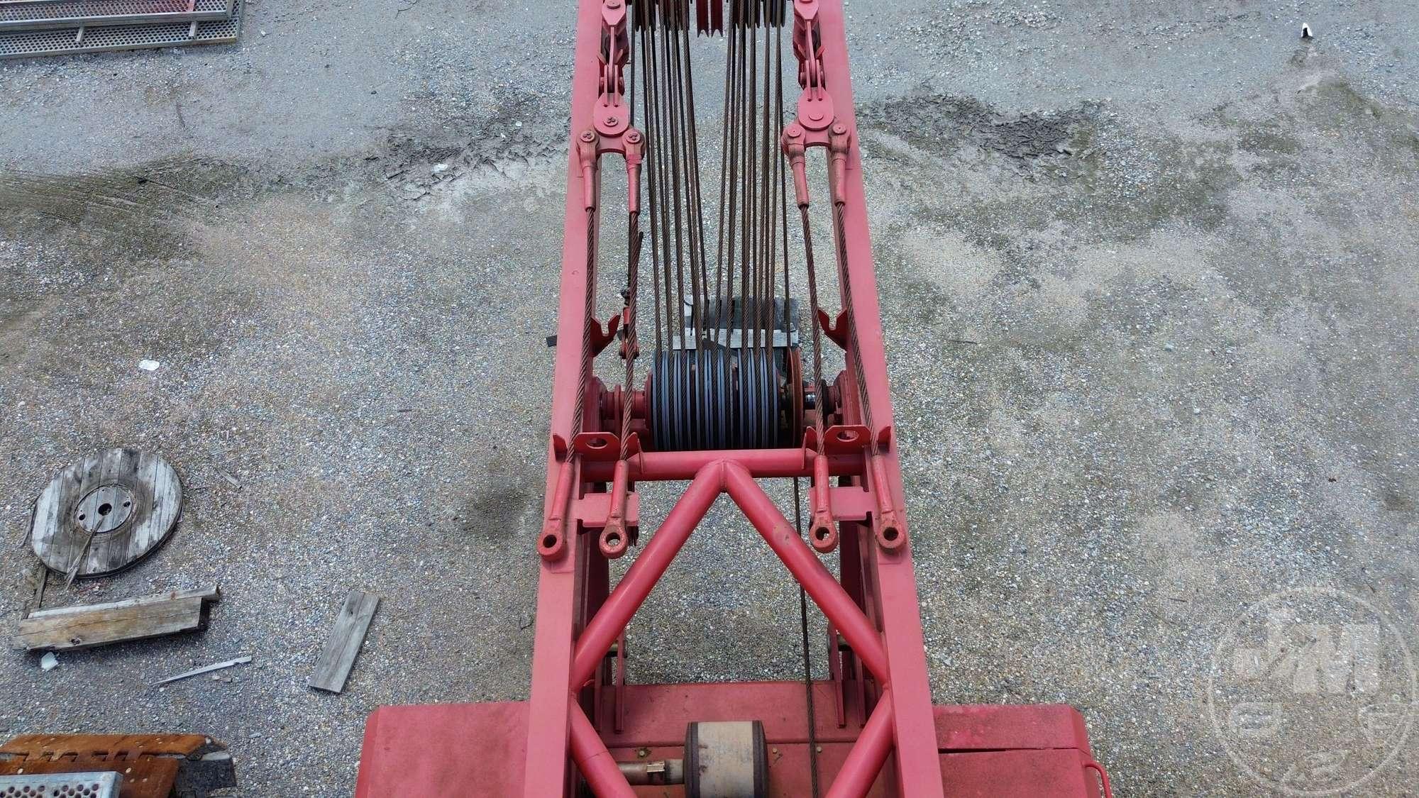 1998 MANITOWOC 888 SERIES II CRAWLER CRANE SN: 8881056