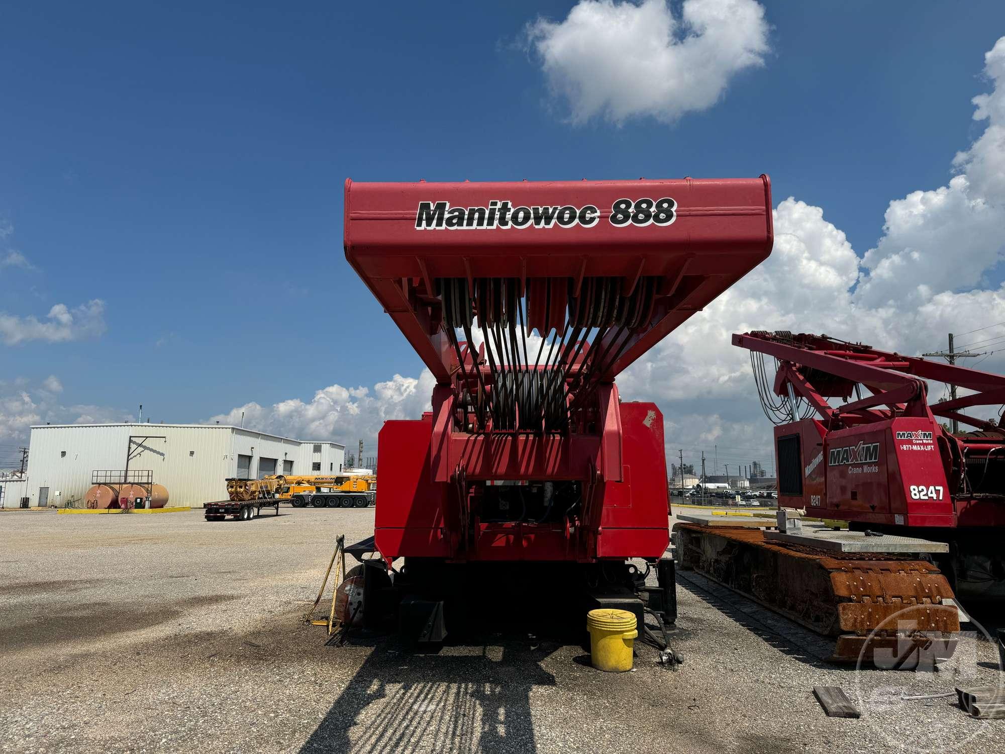 1998 MANITOWOC 888 SERIES II CRAWLER CRANE SN: 8881056