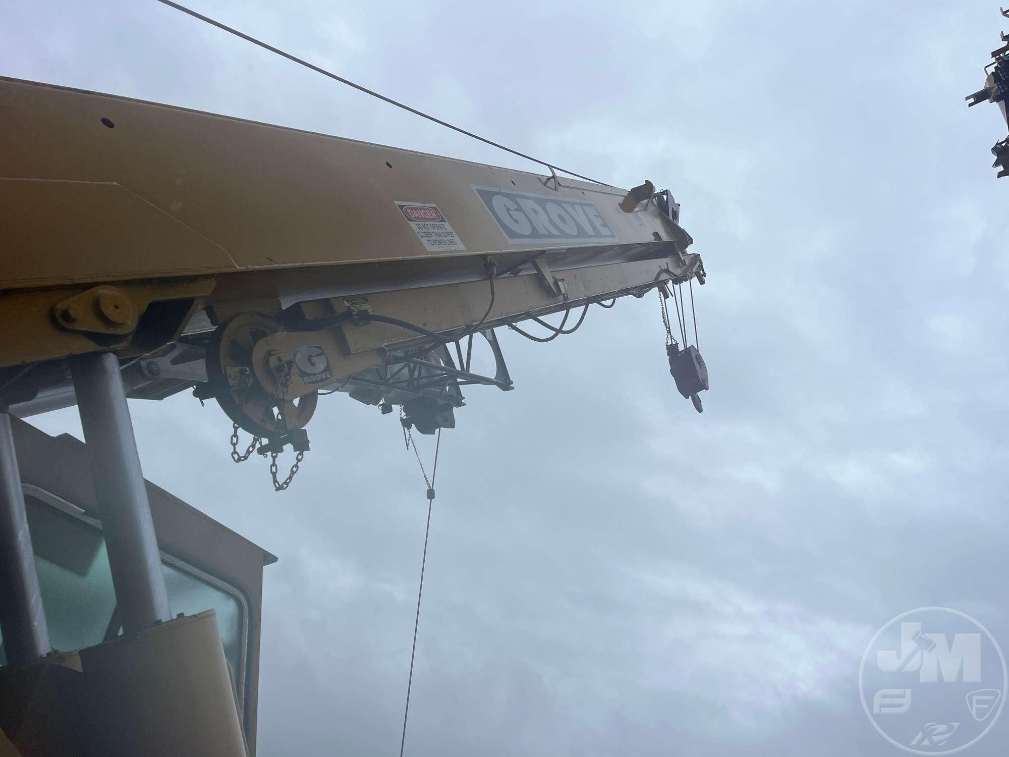 1981 GROVE RT522 ROUGH TERRAIN CRANE SN: 47493