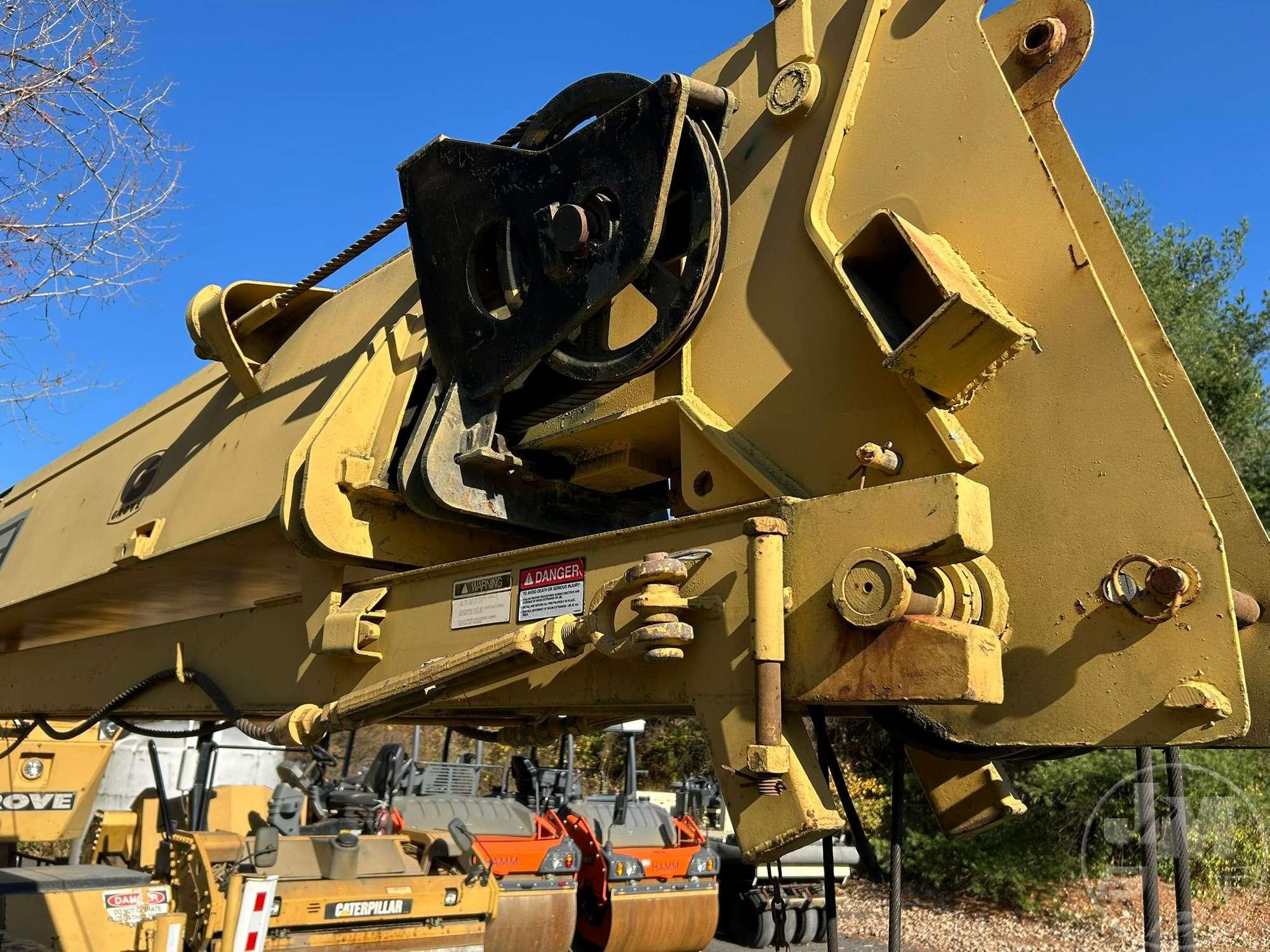1981 GROVE RT522 ROUGH TERRAIN CRANE SN: 47493
