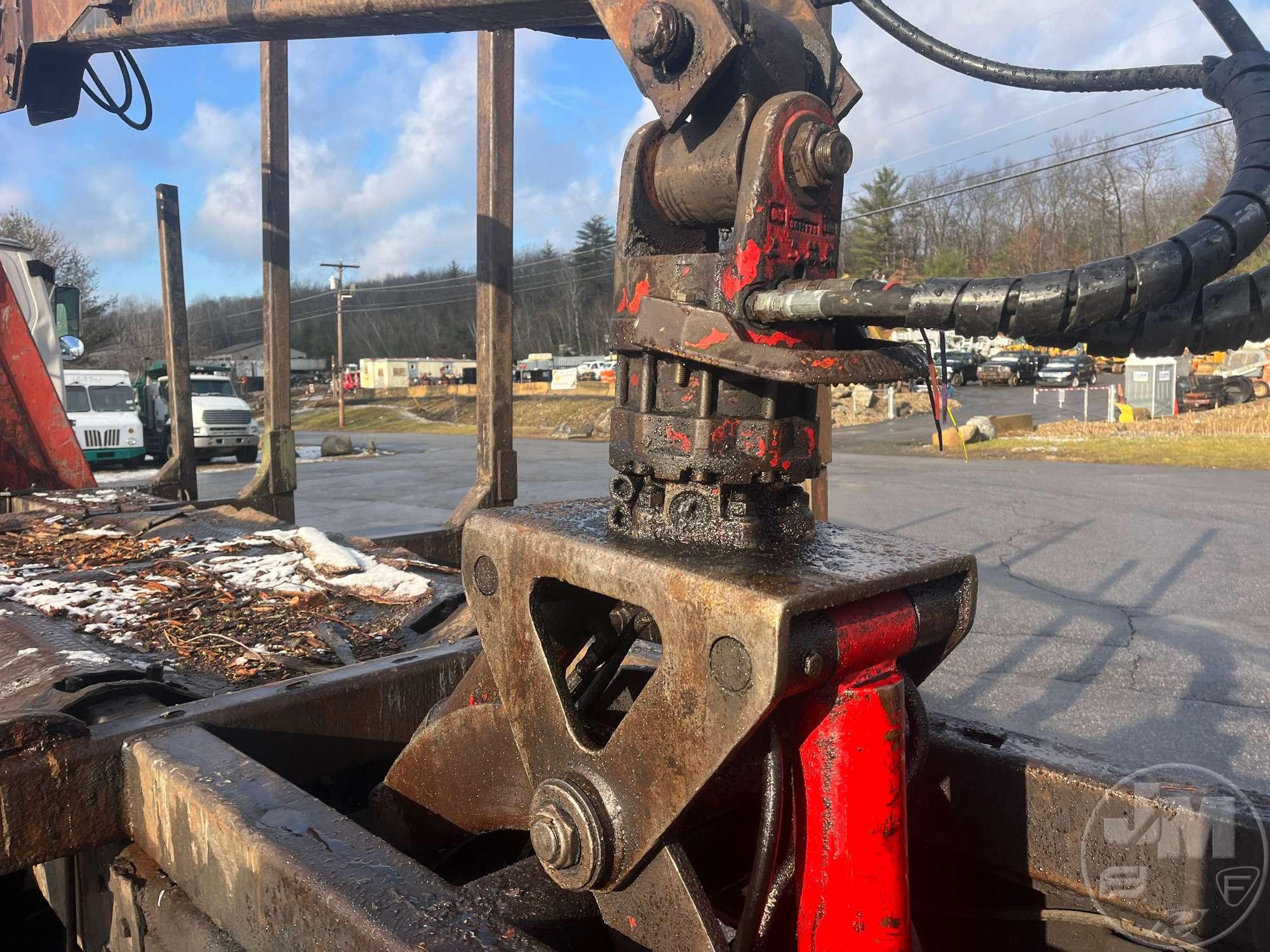 2000 STERLING TRUCK L8500 SERIES SN: 2FZXBJCB2YAF62001 KNUCKLE BOOM LOG LOADER