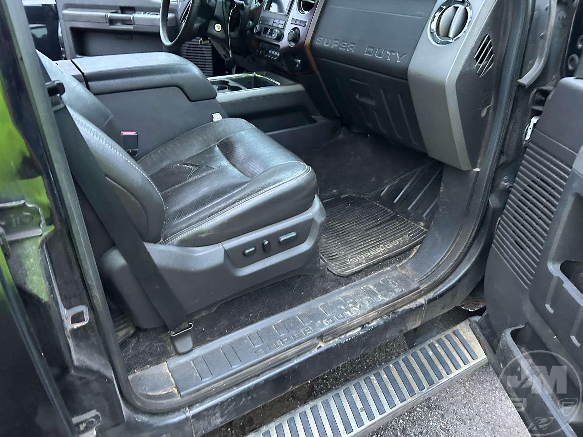 2012 FORD F350 CREW CAB 4X4 PICKUP VIN: 1FT8W3B67CEC59984