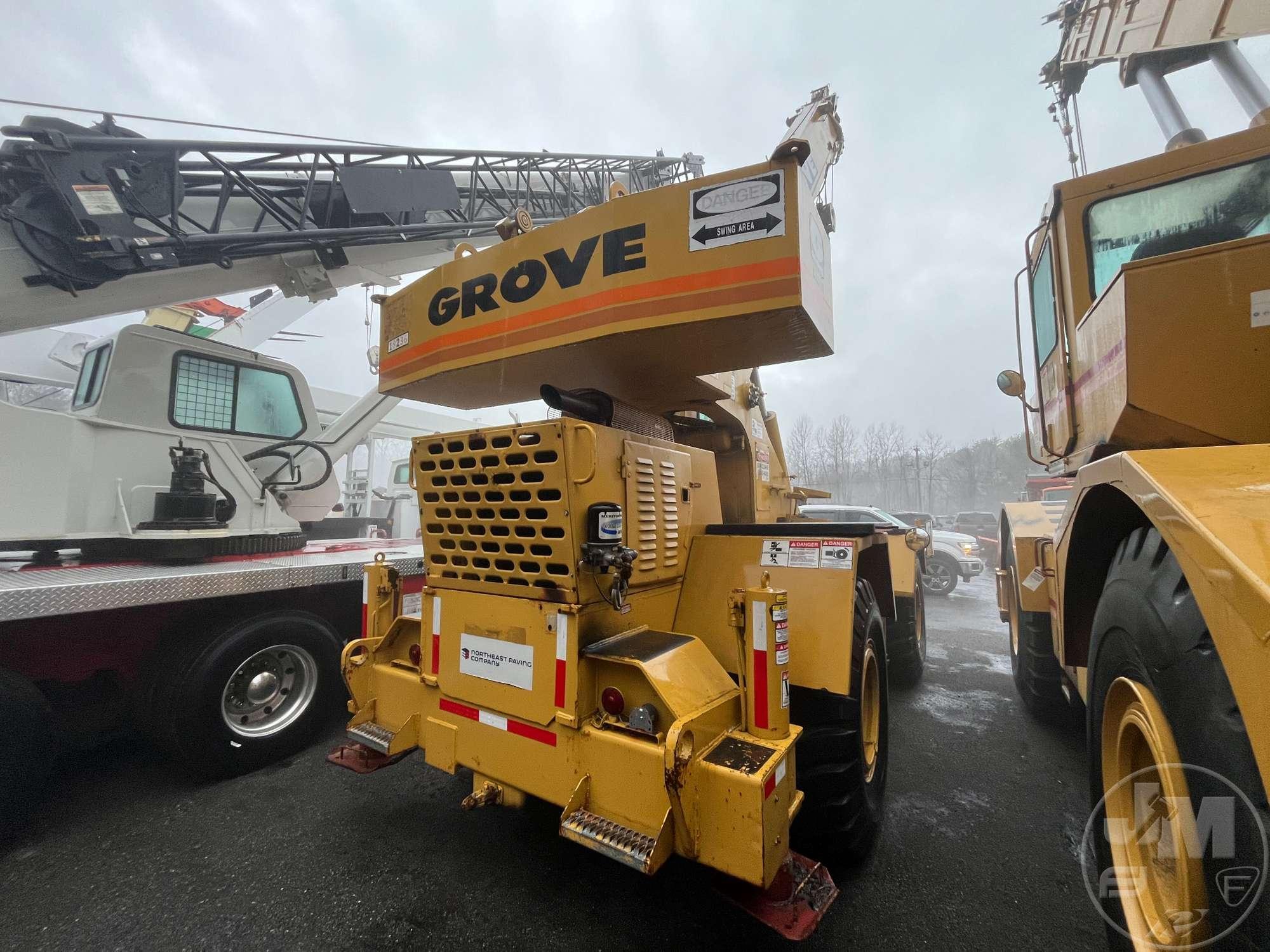 1981 GROVE RT522 ROUGH TERRAIN CRANE SN: 47493