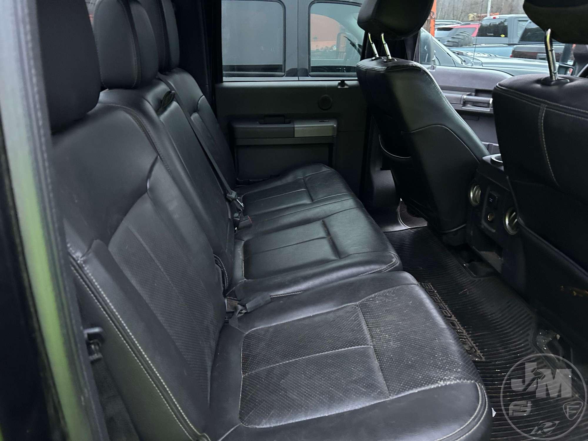 2012 FORD F350 CREW CAB 4X4 PICKUP VIN: 1FT8W3B67CEC59984