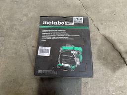 METABO HPT PORTABLE ELECTRIC AIR COMPRESSOR 2.0 RUNNING HP 4 GALLON CAPACITY