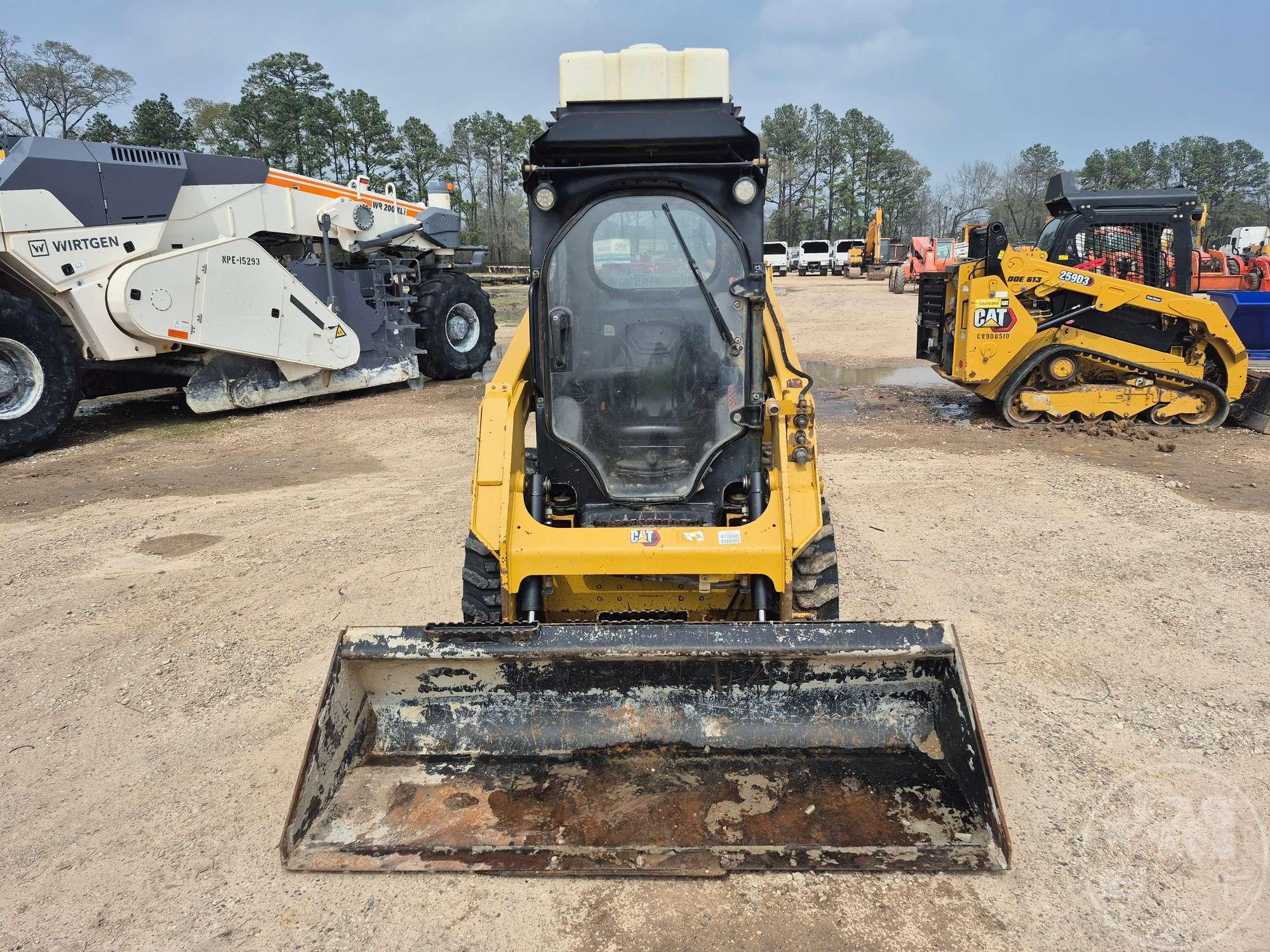2021 CATERPILLAR 226D SKID STEER LOADER SN: CAT0226DHEK500311