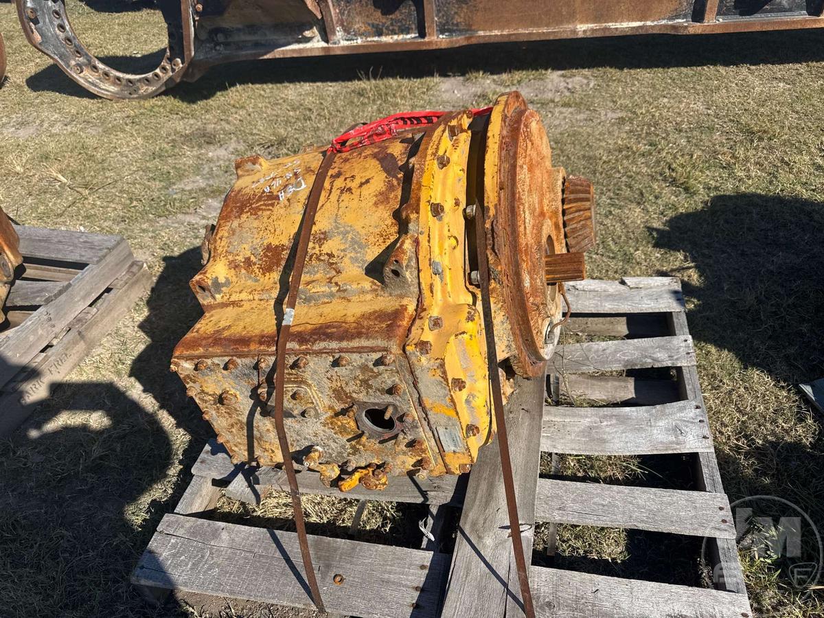 5M-7987 SN: 46A TRANSMISSION FOR D8H CATERPILLAR