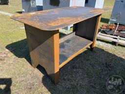 WELDING TABLE 57”......