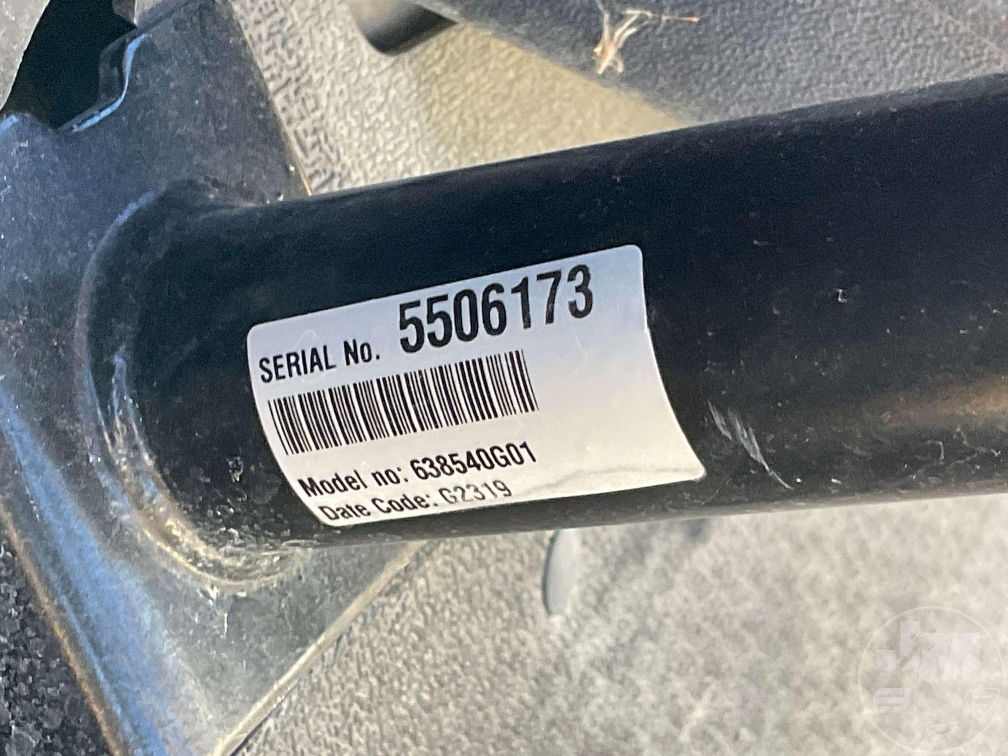 2019 EZ GO RXV 5506173