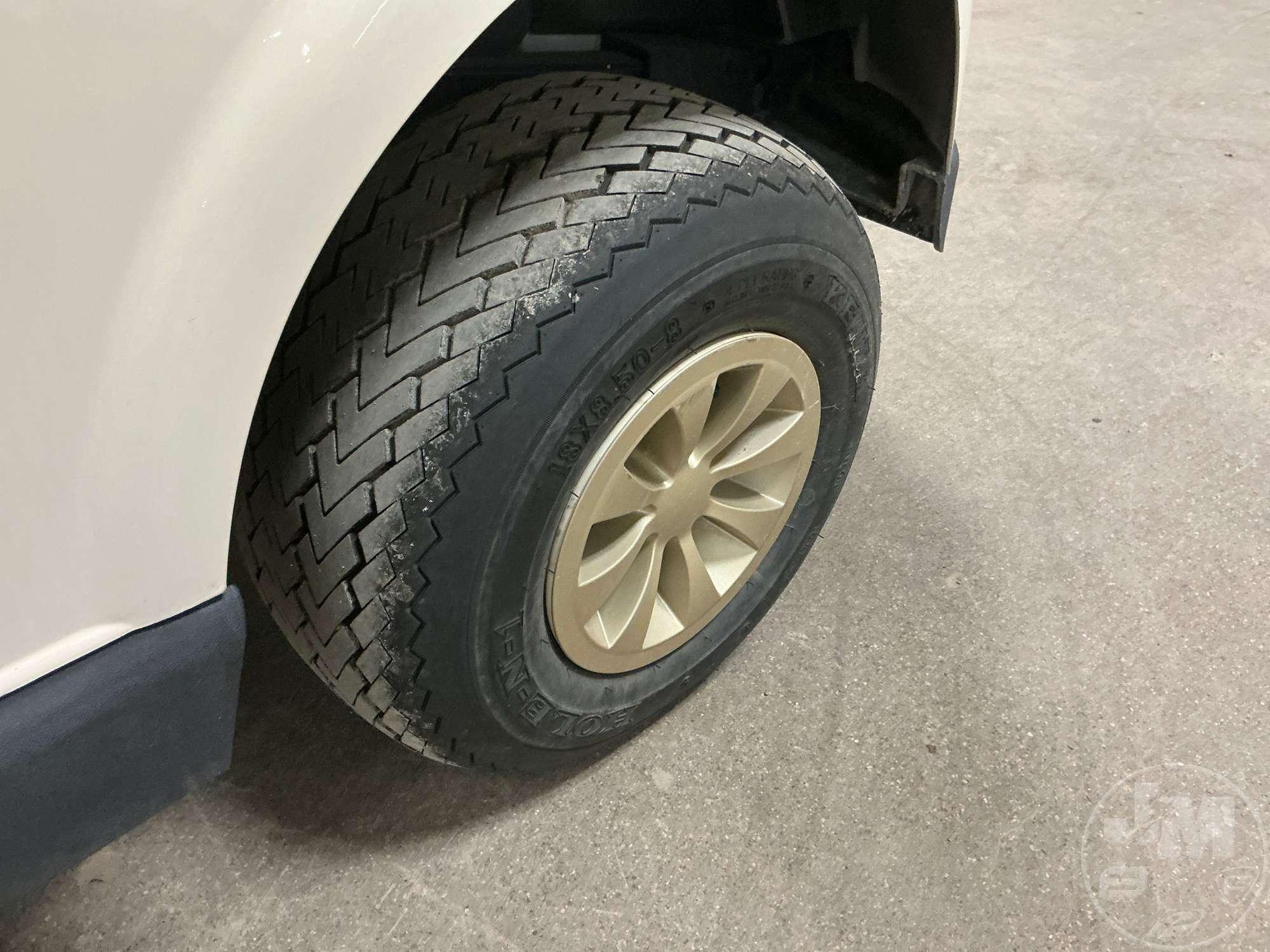2019 EZ GO RXV 5505996
