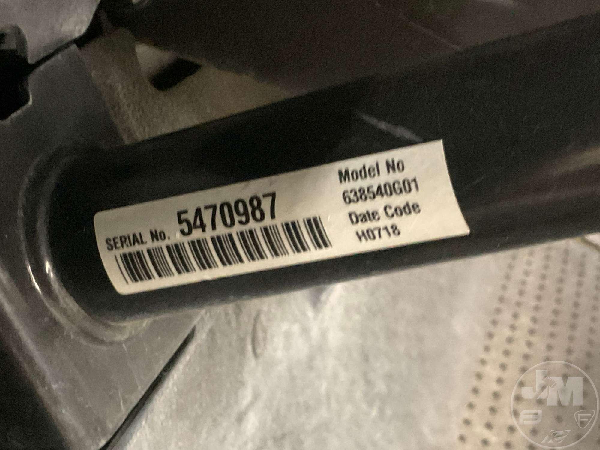 2018 EZ GO RXV 5470987