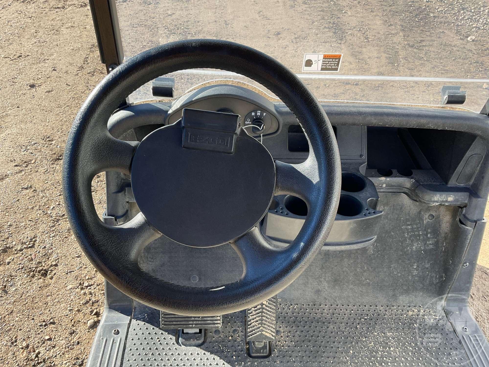 2019 EZ GO RXV 5506173