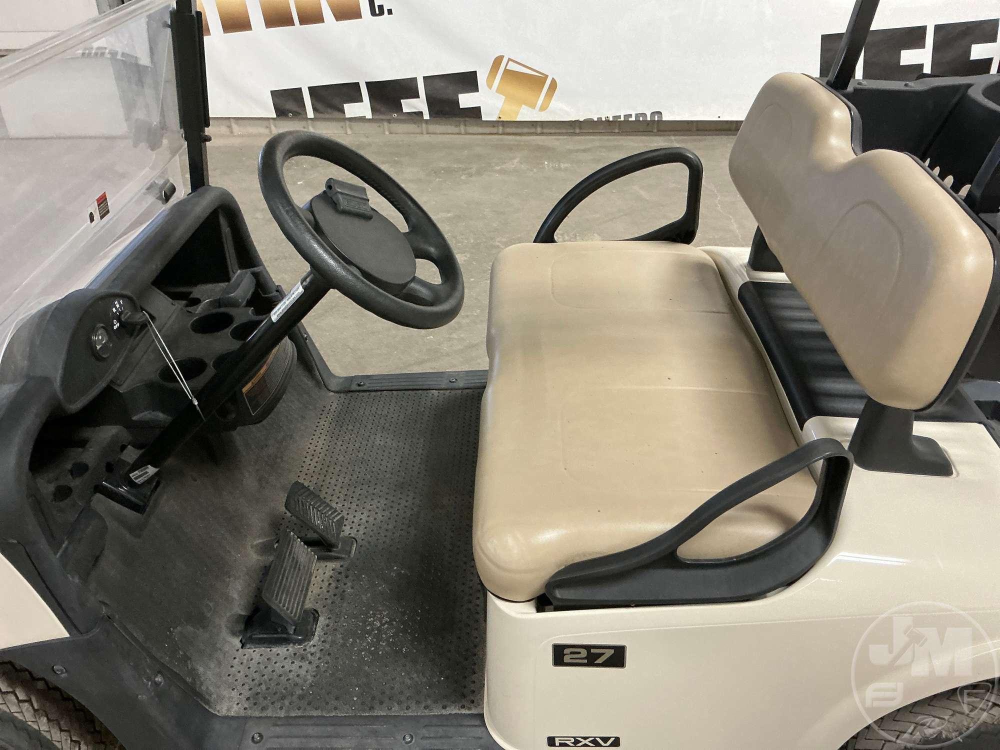 2019 EZ GO RXV 5505996