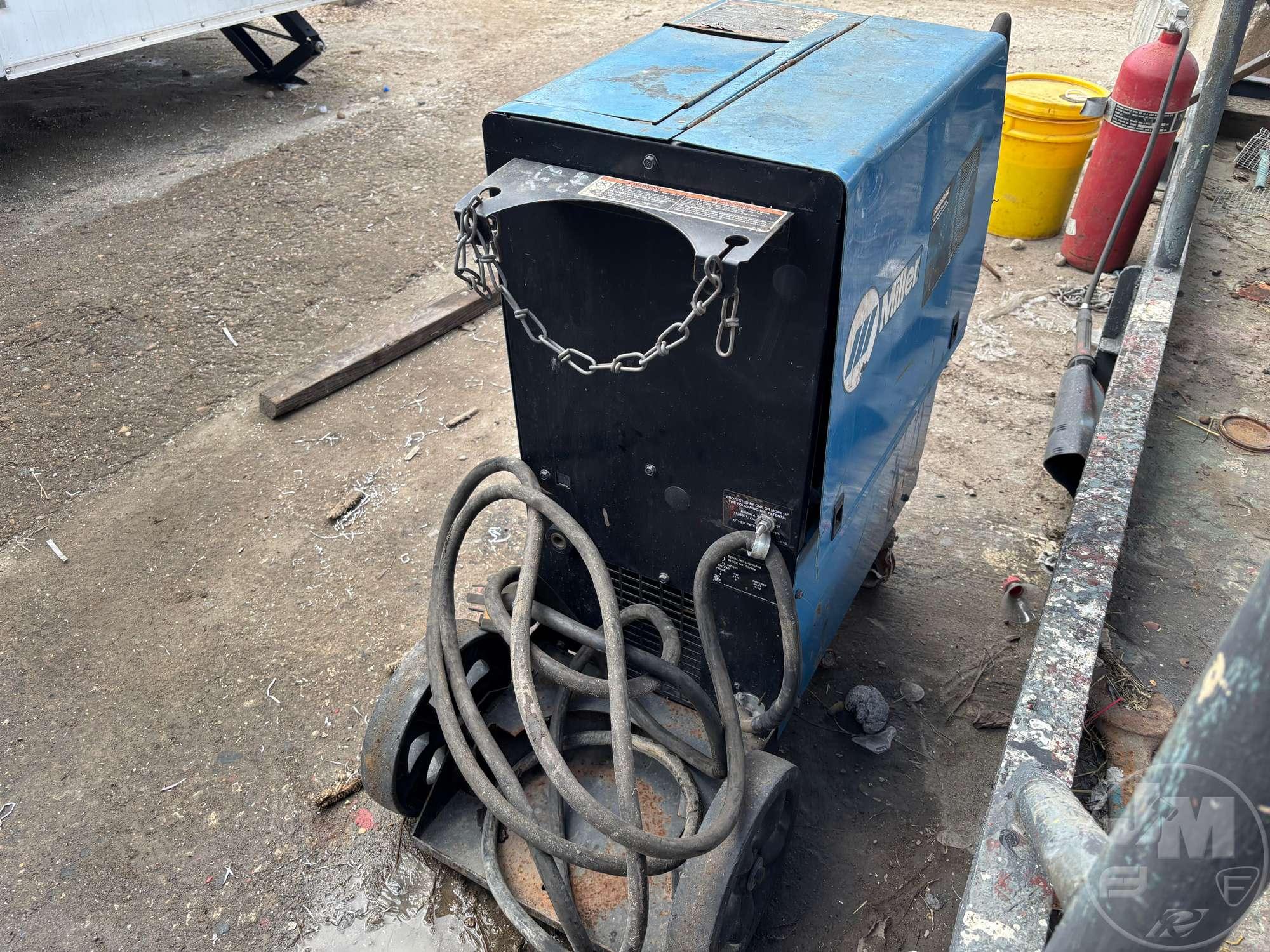 MILLER 907168 PORTABLE WELDER SN: LJ060548B