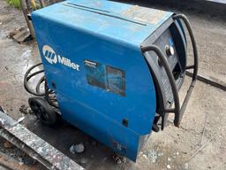 MILLER 907168 PORTABLE WELDER SN: LJ060548B
