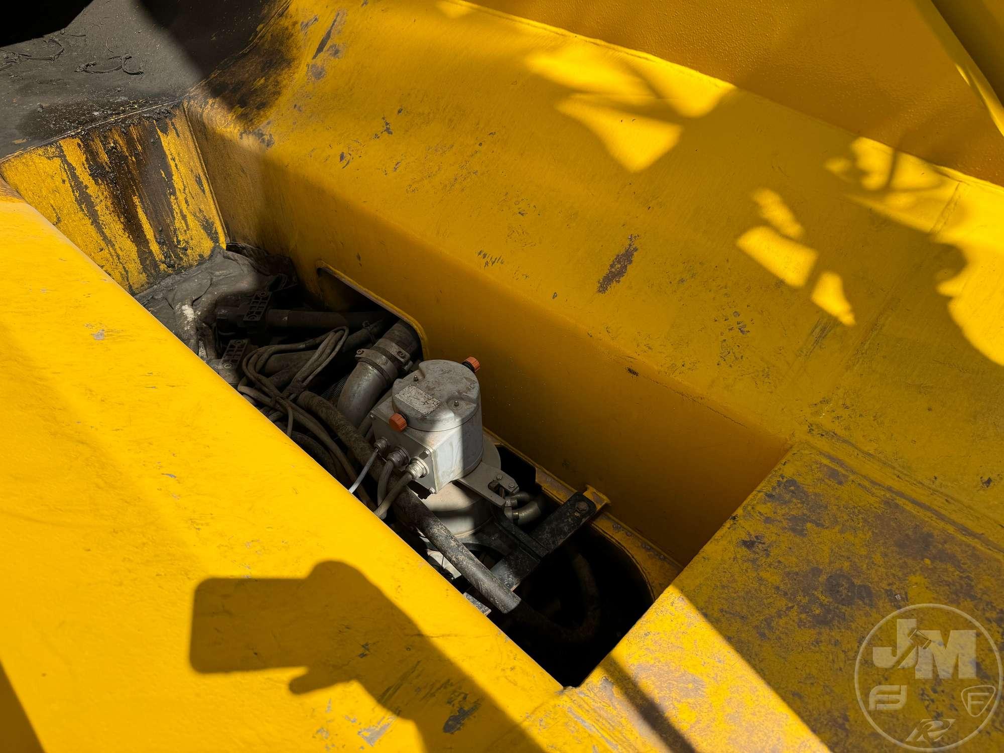 2013 GROVE GMK6400 ALL TERRAIN CRANE SN: 6400-2038